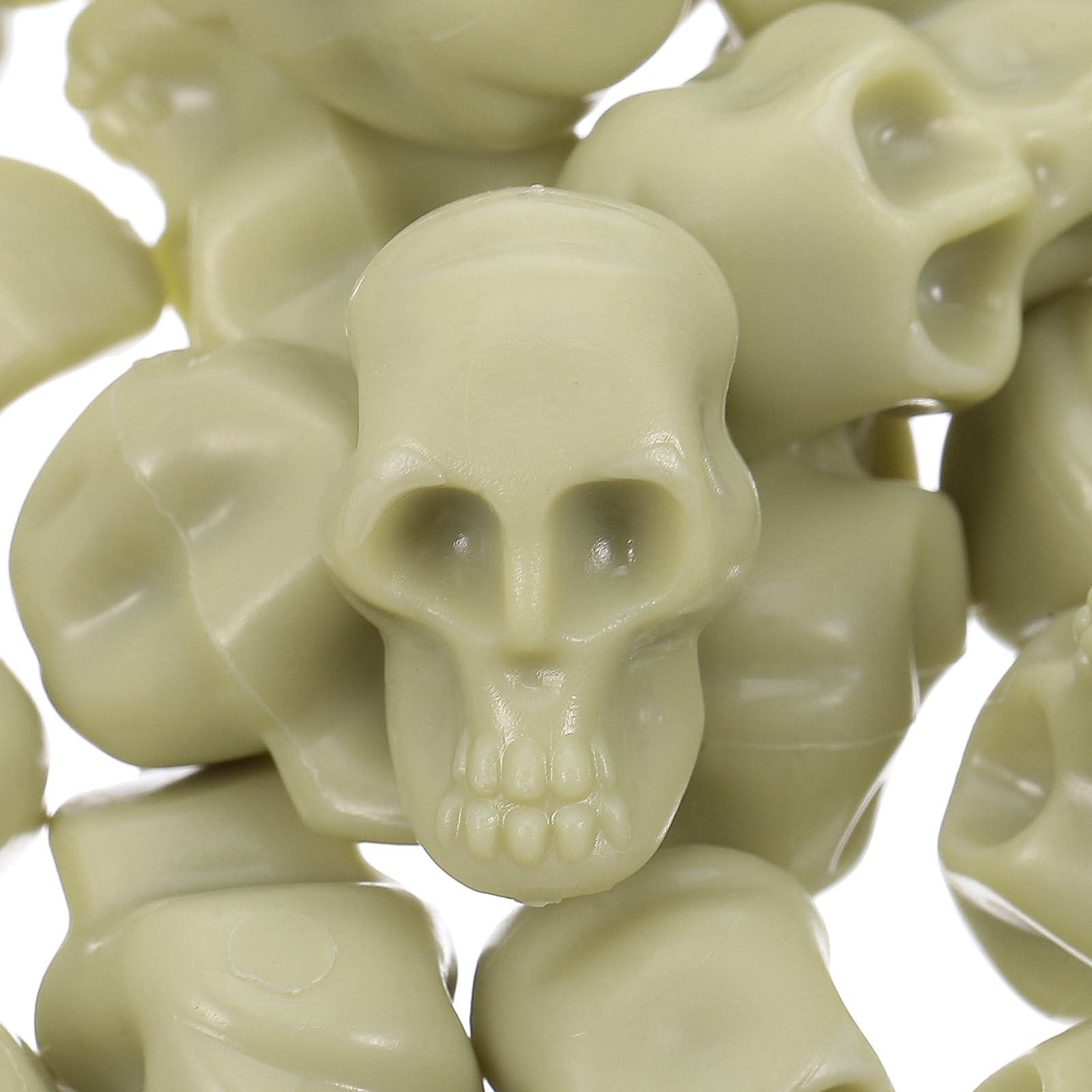PRETYZOOM PRETYZOOM 100PCS Mini Plastic Skull Heads Miniature Skulls Tiny Ghost Skeleton Miniatures Skull Figurines Halloween Decorations Mini Skeletons Realistic Skeleton Skulls (0.8"x0.5")