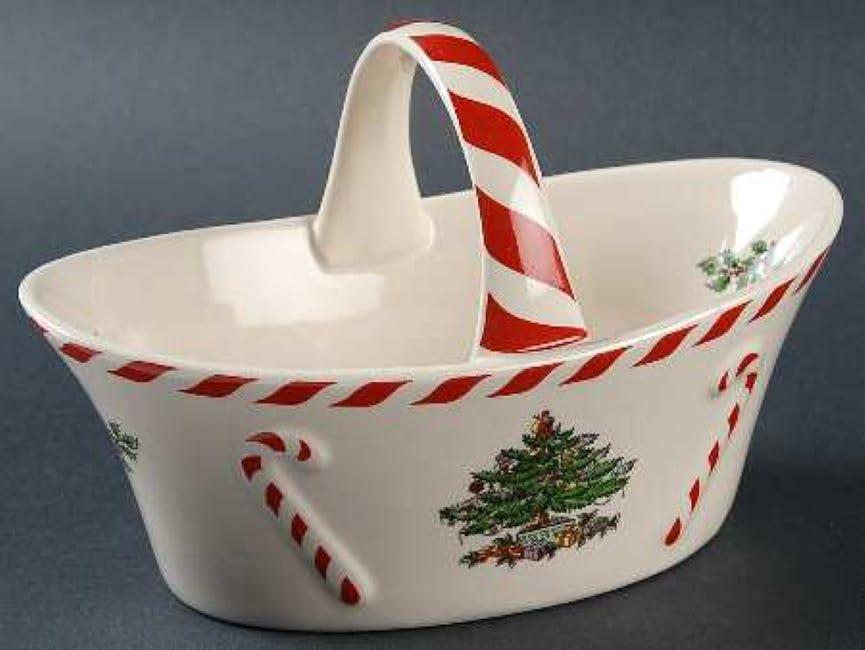 Spode Spode Christmas Tree Candy Basket, 6.5-Inch Candy Bowl with Peppermint Handle for Holiday Snacks, Earthenware Christmas Gift, Festive Holiday Serveware & Holiday Display Bowl, Seasonal Dcor