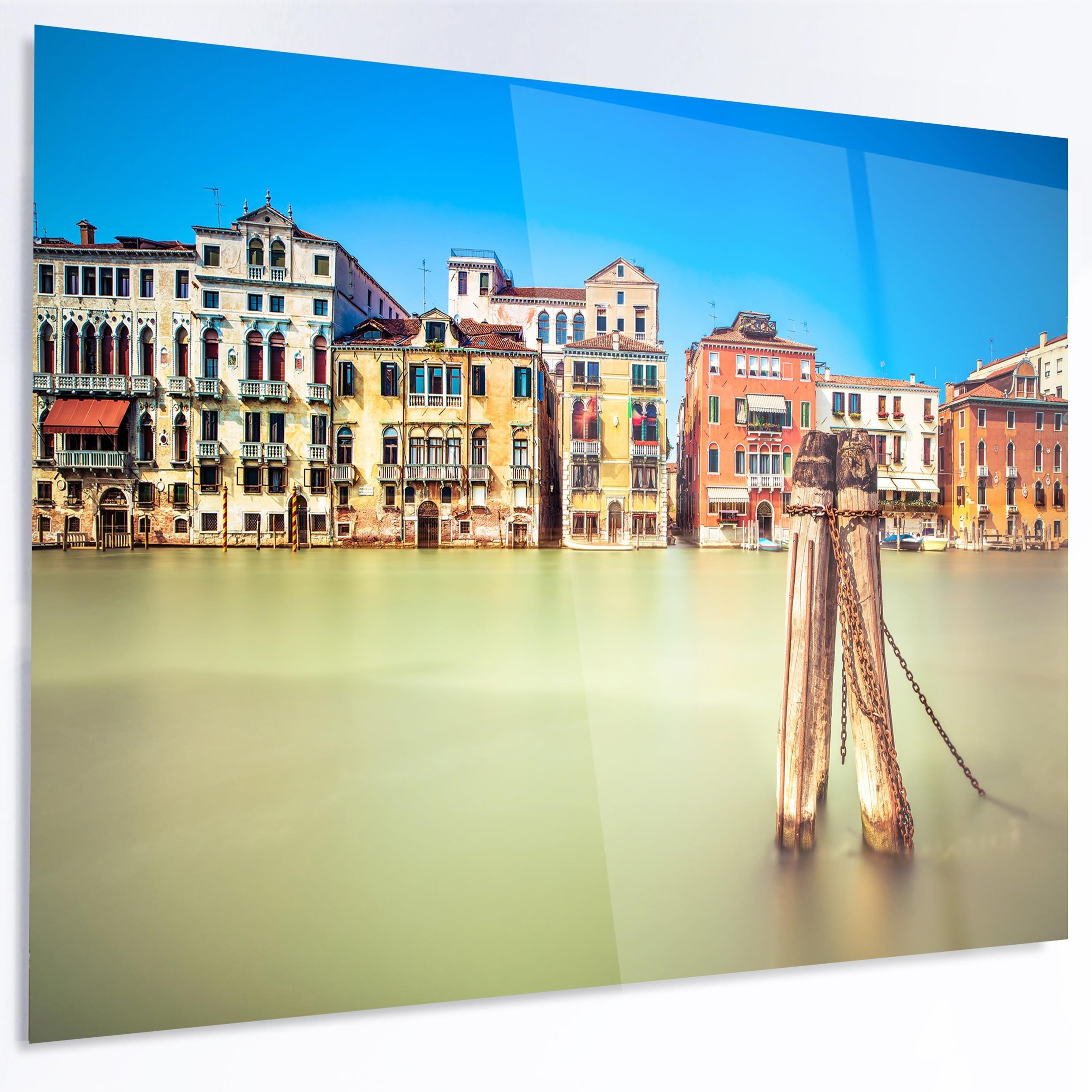 Design Art Designart Traditional Buildings of Venice-Landscape Glossy Metal Wall Art-40x30, 40x30, Blue