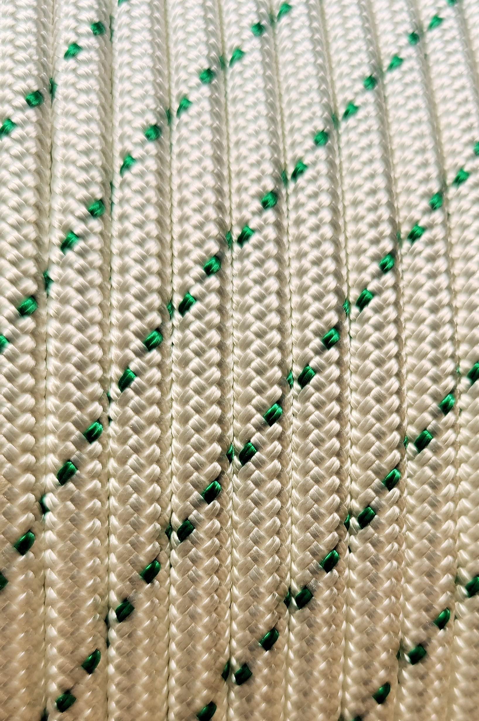 MarineNow MarineNow Double Braid Polyester Low Stretch Sailing Rope Choose Size/Length/Color (12 mm (1/2"), 600 ft, Green Fleck)