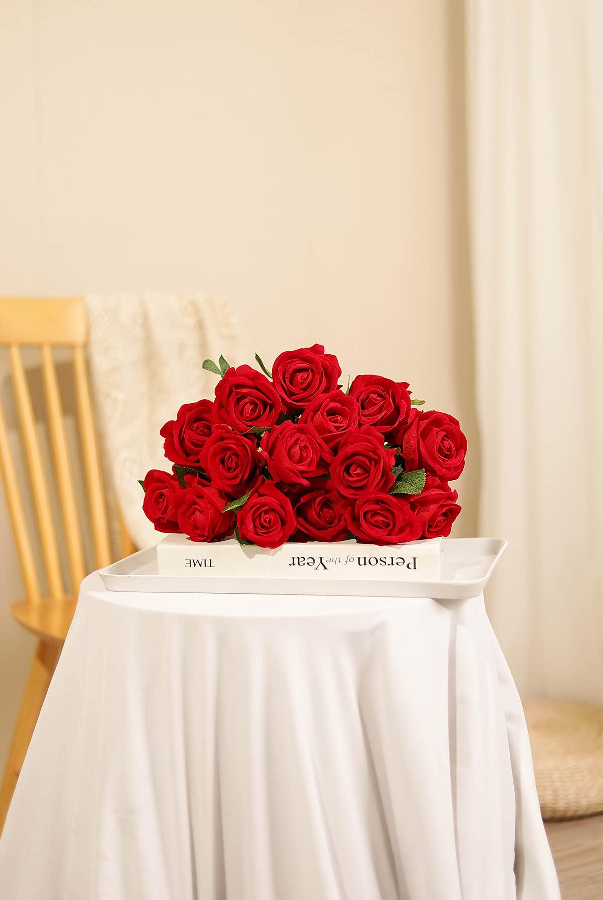 Luyue Luyue 10 Pack Artificial Velvet Roses Fake Red Rose Silk Flowers with Stem Floral Gift for Wedding Arrangement Party Home Decor-Red