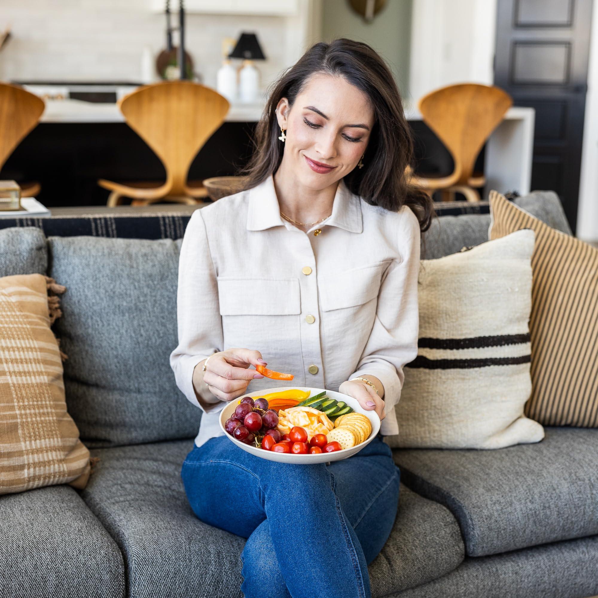 Grow Forward Grow Forward Premium Wheat Straw Plates - 9 Inch Reusable Hard Plastic Dinner Plates Set of 8 - Unbreakable Microwave Safe Plates for Dessert, Camping, RV, Outdoors, Patio, Kitchen Dishes - Sahara