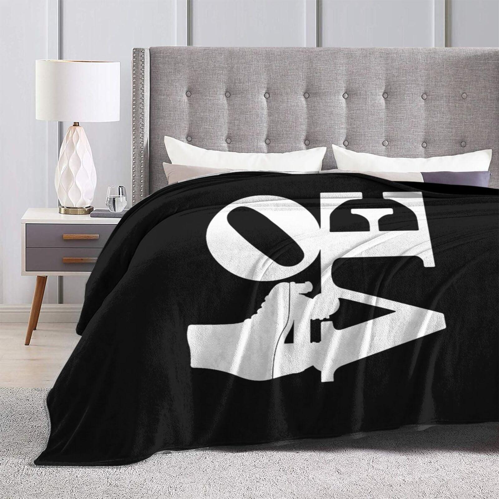 BERULL Love Roller Skate Black Super Soft Fleece Blanket Sofa Flannel Blanket Bedding for Living Room