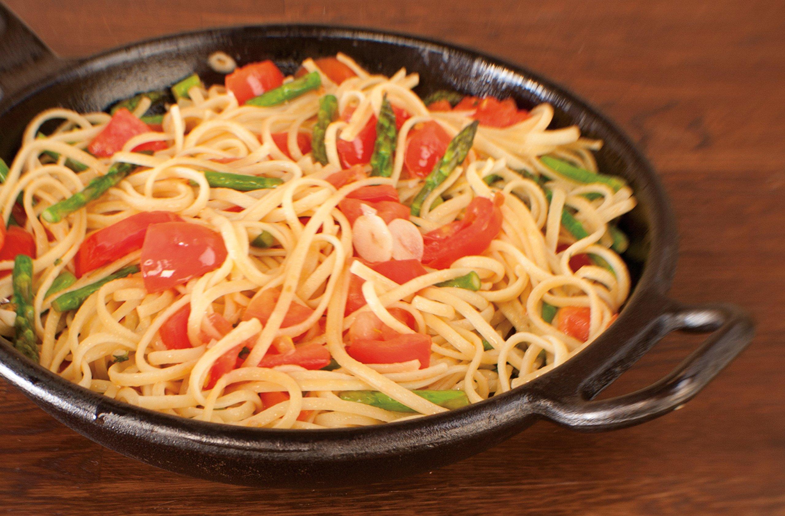 Lodge Lodge BOLD 10 Inch Seasoned Cast Iron Skillet; Design-Forward Cookware