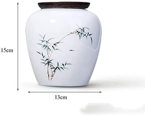 NAZENTI NAZENTI Personalized Mom Puzzle Sign, Custom Mom You Are The Piece That Holds Us Together With Family Name Sign, Puzzle Piece Sign, Birthday Christmas Mothers Women Day Gift From Kid, Mom Grandma Gift