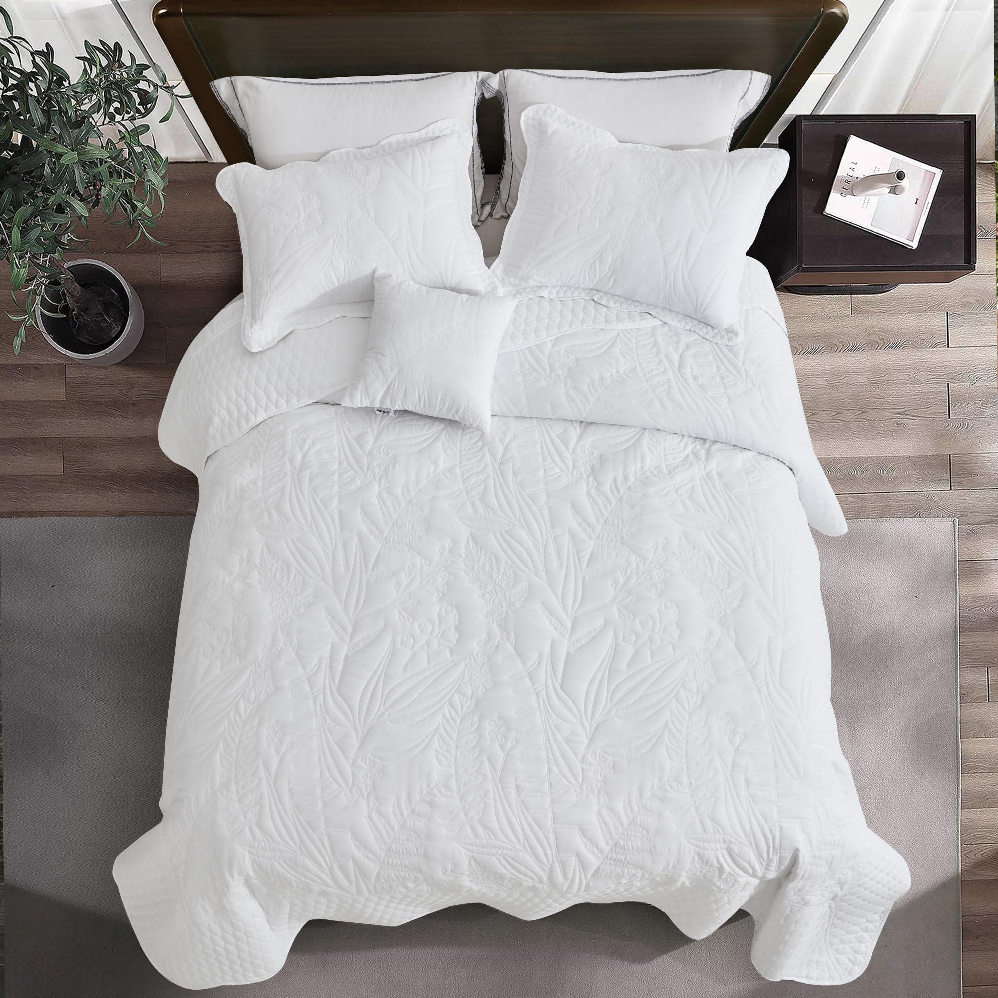 DaisyHuang DaisyHuang Botanical Oversized Bedspread Queen Size - Leaves Pattern Stitching Quilt Set - Elegent & Fresh Style Bedding Coverlets, Reversible, Lightweight, 4 Piece, White