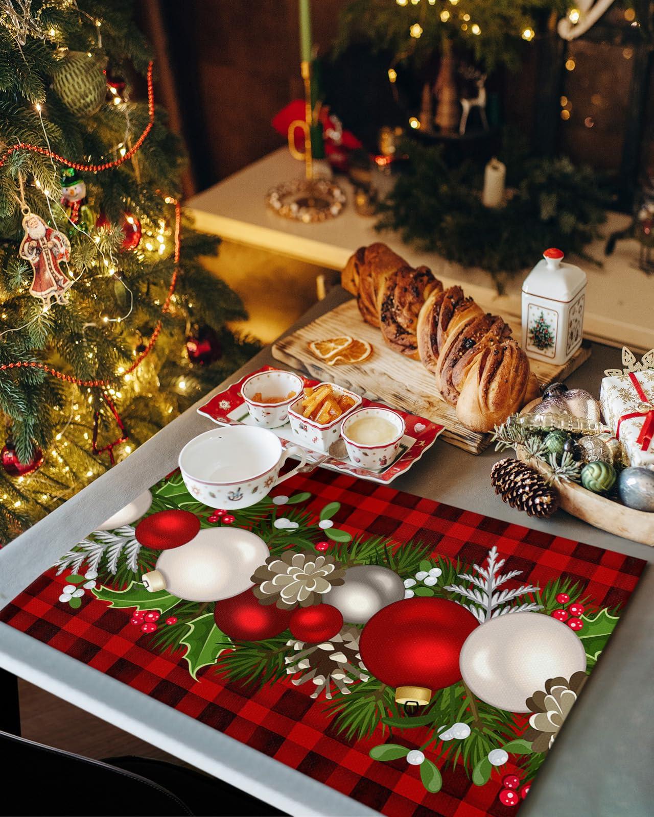 ZOE GARDEN Plaid Christmas Balls Placemats for Dining Table Set of 4, Cotton Linen Cloth for Square/Rectangle/Round Table Mat Placemat, Kitchen Dinner Holiday Dcor Red Black Buffalo Pine Cones Berries
