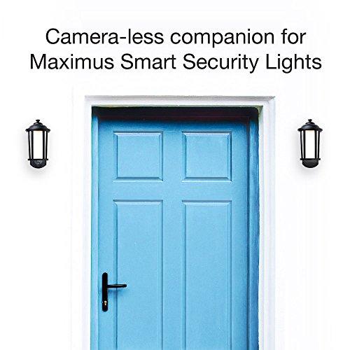 KUNA Maximus Smart Security Light, Traditional Textured Black Finish, Compatible with Alexa, 450lm A19 bulb included
