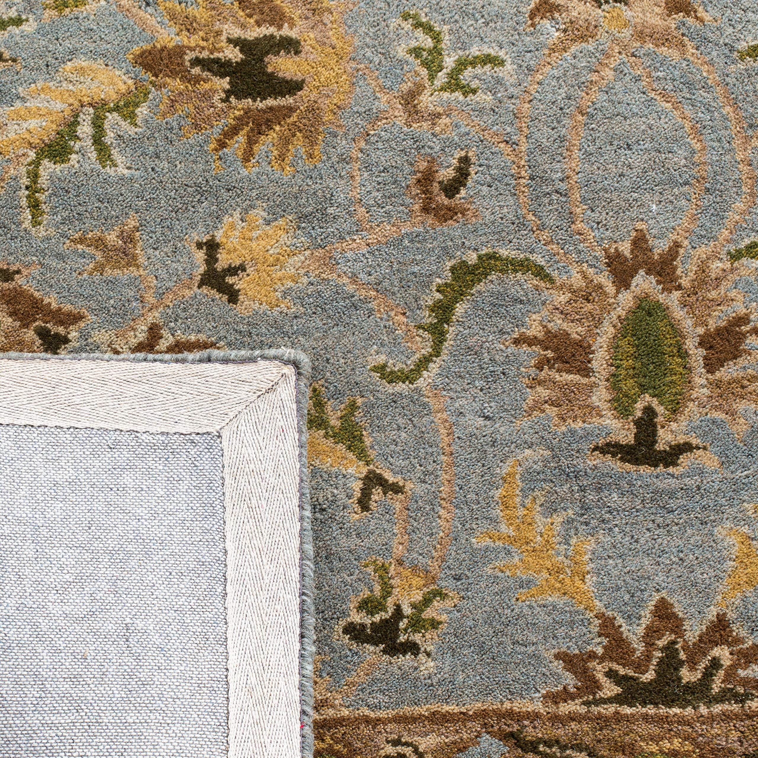 Safavieh SAFAVIEH Heritage Collection Area Rug - 6\' x 9\', Light Blue & Beige, Handmade Traditional Oriental Wool, Ideal for High Traffic Areas in Living Room, Bedroom (HG913A)