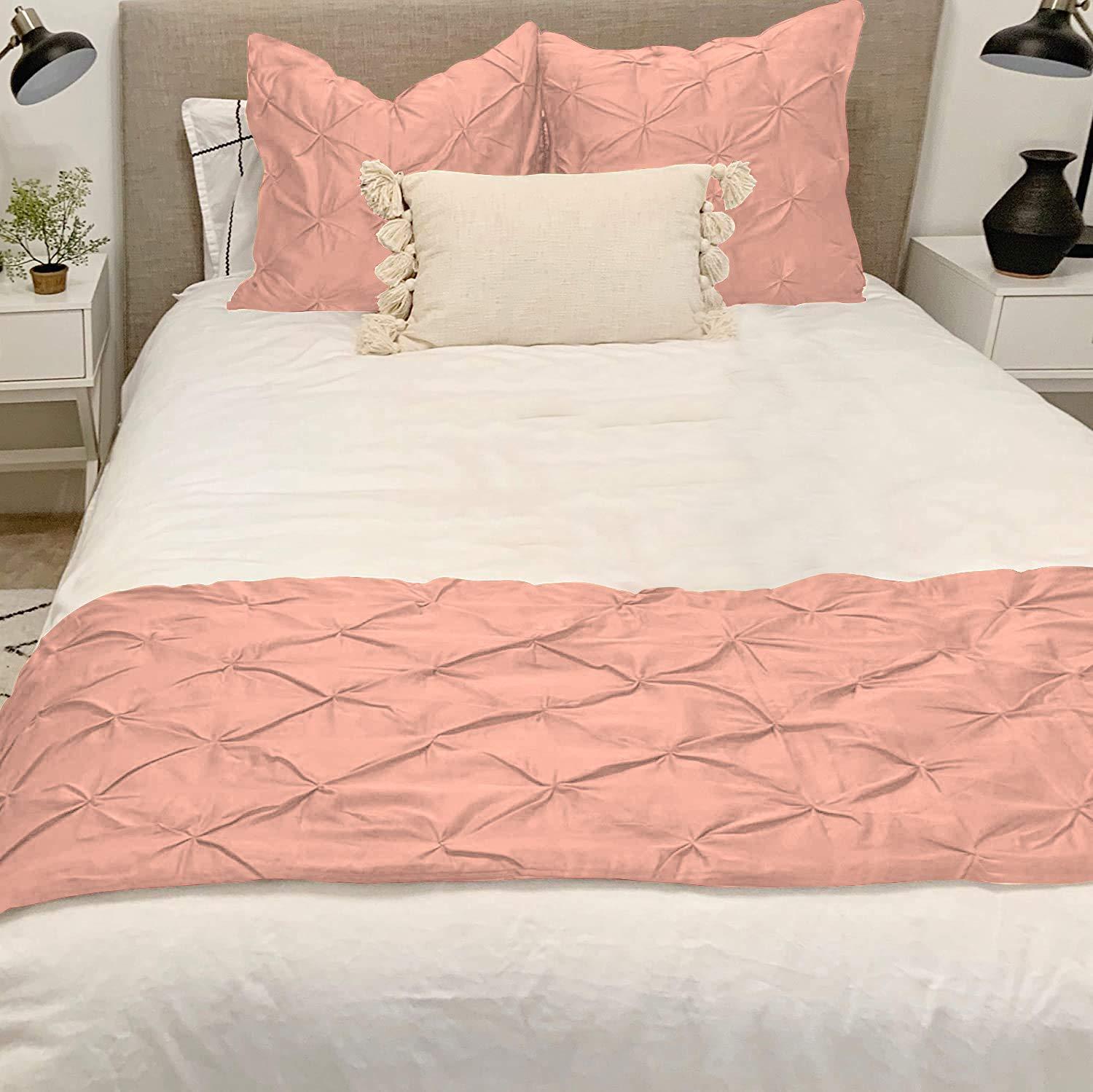 Muskan Collection in 600 Count Pinch Pleated Bed Runner 1 Pieces Solid 100 % Egyptian Cotton Soft Fade-Resistant Easy Care Decorative Bed Scarf