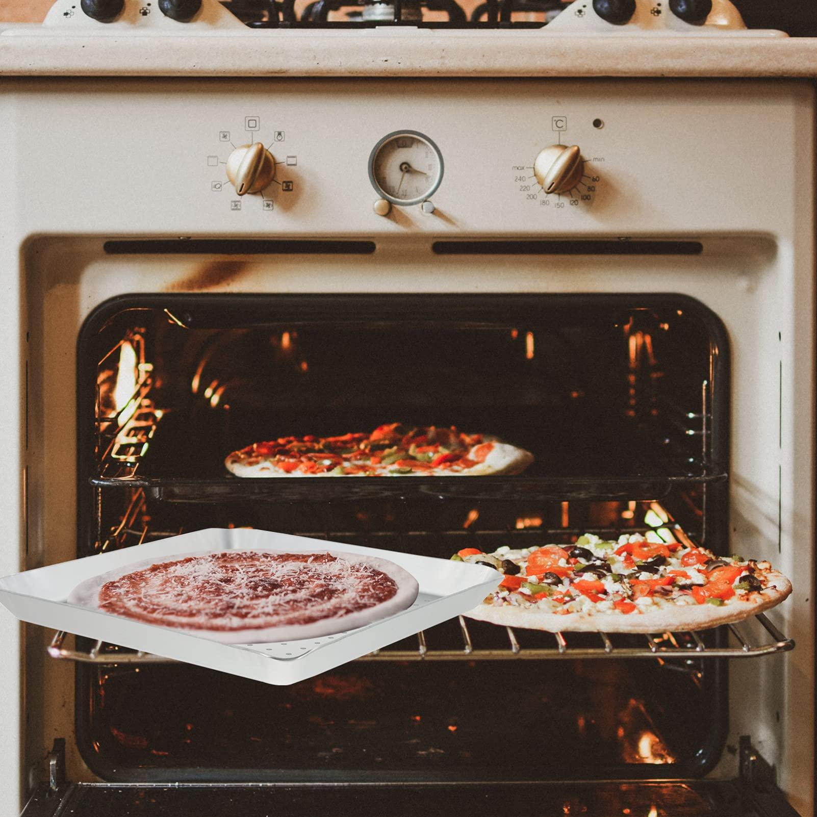 Yardwe YARDWE Pizza Baking Tray Pizza Bakeware, perforated Aluminum Sheet Pan 9 Inch Pizza Tray Pizza Pan with Holes Square Nonstick Bakeware for Oven Baking Pizza, french Fries Pizza Pan Oven