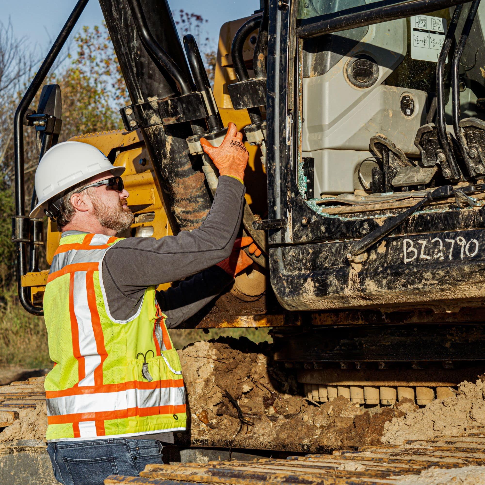 Radians Radians SV55 Class 2 Heavy Woven Two Tone Engineer Vest with Padded Neck to Support Extra Weight in Cargo Pockets, Green, X-Large