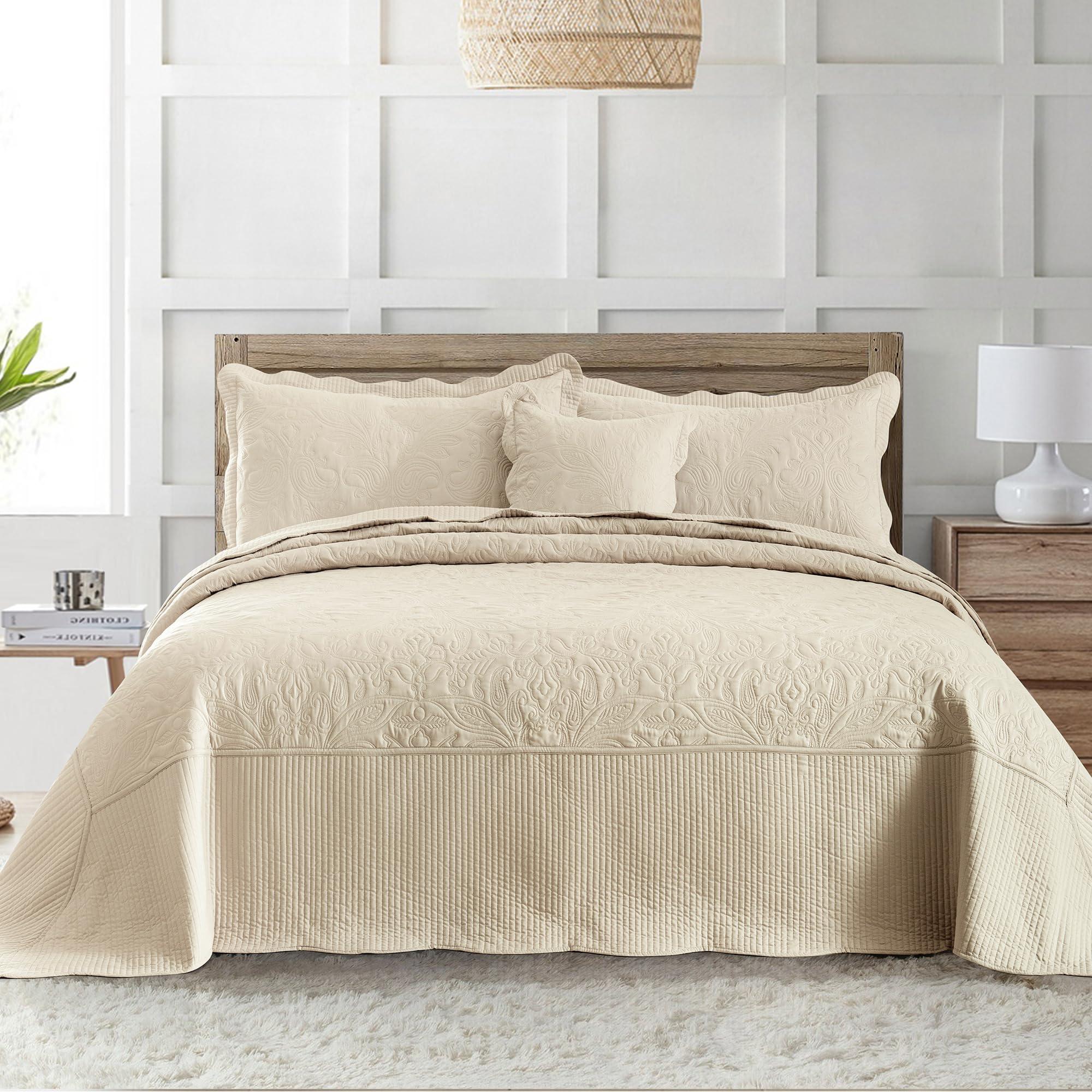 HoneiLife HoneiLife Oversized King Bedspreads - California king Quilt 120x120,4-Piece Cal King Quilt Sets,Rustic Bedding Sets King Size,Reversible Coverlets Lightweight Bed Cover for All Season Use-Beige