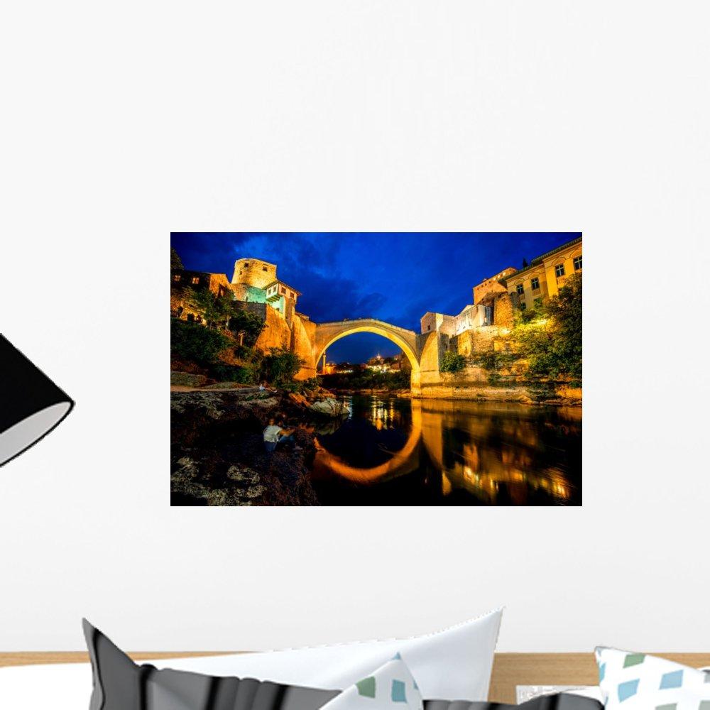 Safavieh SAFAVIEH Adirondack Collection Area Rug - 8\' x 10\', Cream & Grey, Modern Wave Distressed Design, Non-Shedding & Easy Care, Ideal for High Traffic Areas in Living Room, Bedroom (ADR125C)