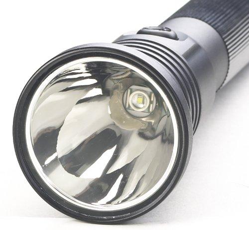 Streamlight Streamlight 75784 Stinger LED HP Flashlight with 12V DC Piggyback Charger, Black