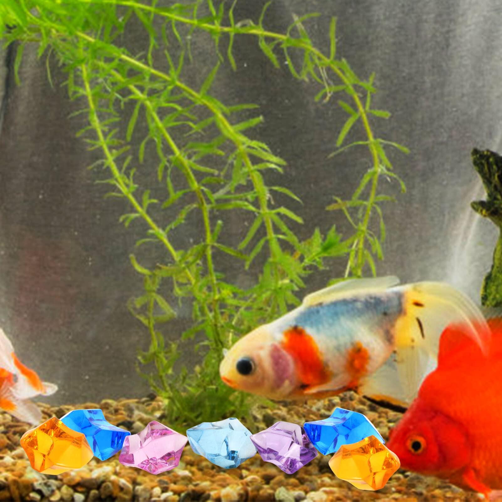 Didiseaon Didiseaon 1 Pack Plastic Ice Cubes Ice Cube Prop Fake Crushed Ice Rocks Clear False Ice Square Party Table Scatters Clear Vases for Flowers Faux Stone Ice Cubes Decor Banquet Table Irregular