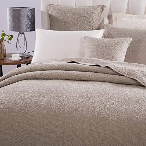 DaDa Bedding Collection DaDa Bedding Elegant Matelasse King Size Bedding Set - 108x100 Cotton Quilted Coverlet in Neutral Tan - Lightweight, Breathable and Textured for a Luxurious Night\'s Sleep