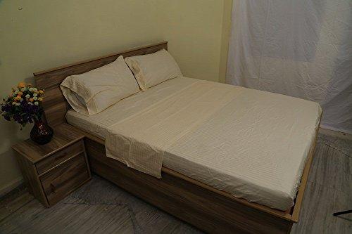 Caldrea Caldrea Scented Candle, Made with Essential Oils and Other Thoughtfully Chosen Ingredients, 45 Hour Burn Time, Ginger Pomelo Scent, 8.1 oz