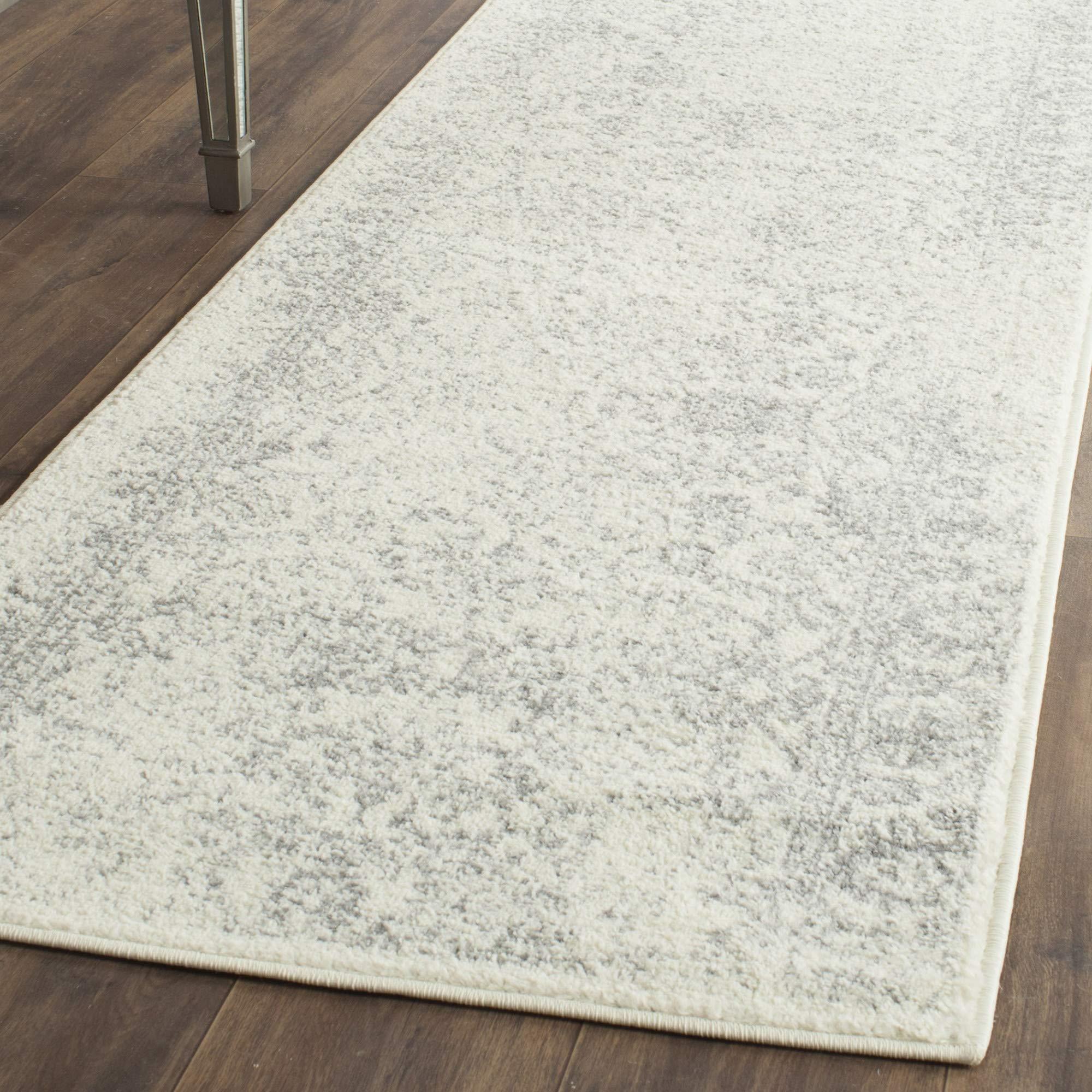Safavieh SAFAVIEH Adirondack Collection Runner Rug - 2\'6\" x 8\', Ivory & Silver, Oriental Distressed Design, Non-Shedding & Easy Care, Ideal for High Traffic Areas in Living Room, Bedroom (ADR109C)