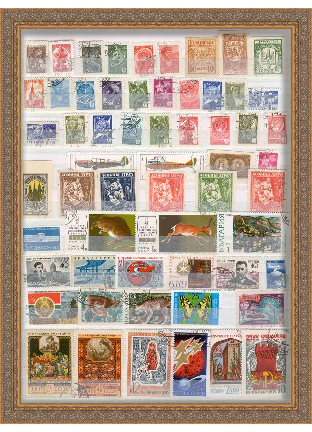 Poster Palooza 14x14 Gold Shadowbox Frame - Shadow Box Frame Interior Size 14x14 by 2.5 Inches Deep - Gold Frame is Made to Display Items Up to 2.5 Inches Deep! Includes Shatter Resistant Acrylic, Backing, Hardware