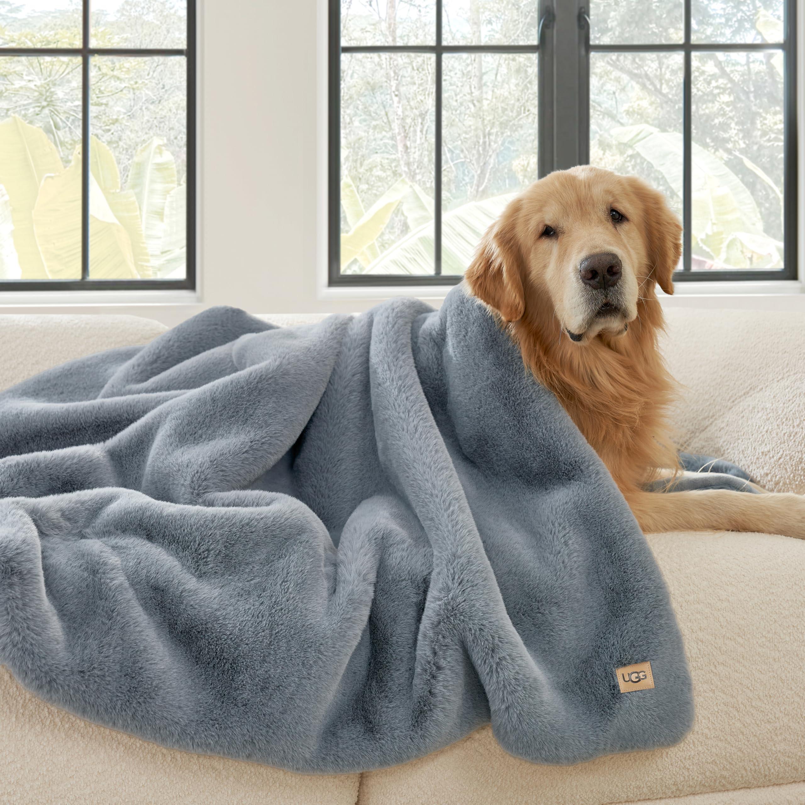 UGG UGG 11069 Euphoria Plush Faux Fur Reversible Throw Cozy Fuzzy Fluffy Blanket for Couch Bed Hotel Style Luxury Machine Washable Home Decor Luxurious Soft Throws for Sofa, 70 x 50-Inch, Chambray