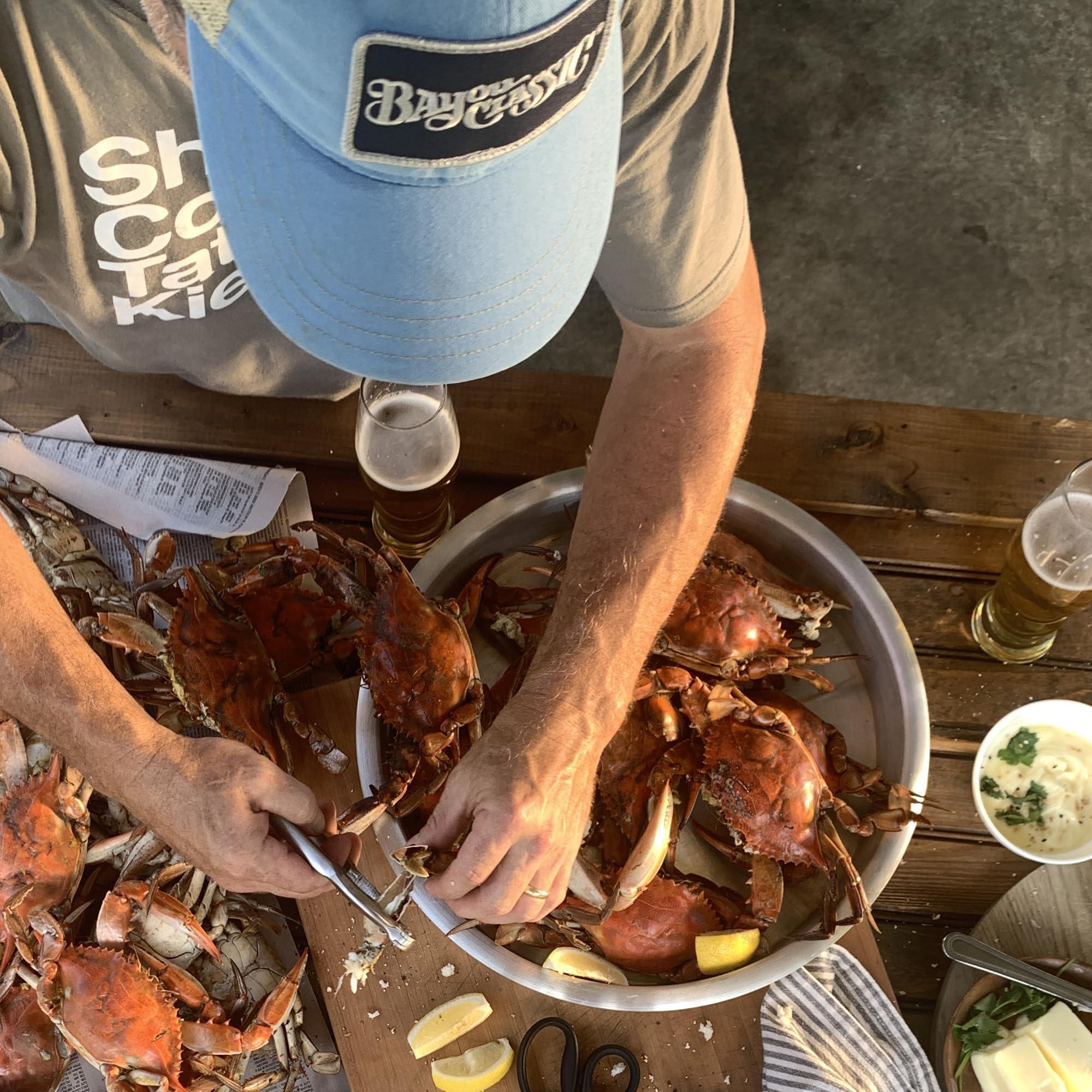 Bayou Classic Bayou Classic 1136 36-qt Stainless Stockpot w/Vented Lid and Stainless Perforated Basket Features Stainless Welded Handles Perfect For Steaming Boiling or Frying