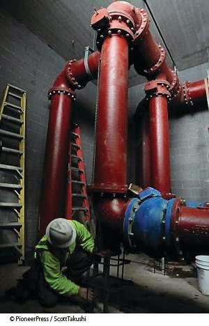 MSA MSA 10156374 V-Gard Full-Brim Hard Hat With Staz-on Pinlock Suspension | Polyethylene Shell, Superior Impact Protection, Self Adjusting Crown Straps - Standard Size in Hot Pink