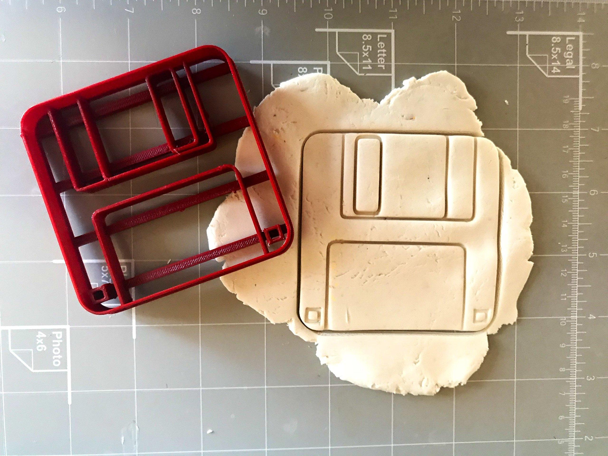 TEmkin TEmkin Premium Leather Pouf Unstuffed Moroccan Pouffe,Round Ottoman Resting Foot Stool,Bean Bag Chair,Modern Home Footrest Cover Storage Solution-C 48x48x28cm(19x19x11inch) (C 48x48x28cm(