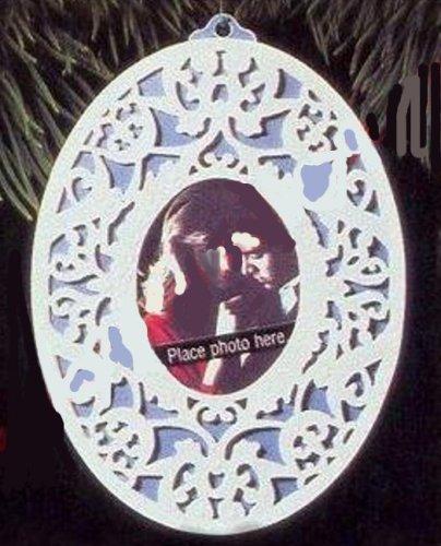 Hallmark Oval Porcelain Picture Frame "Memories to Cherish" Christmas Ornament - Hallmakr Keepsake 1992 Photo Holder Series