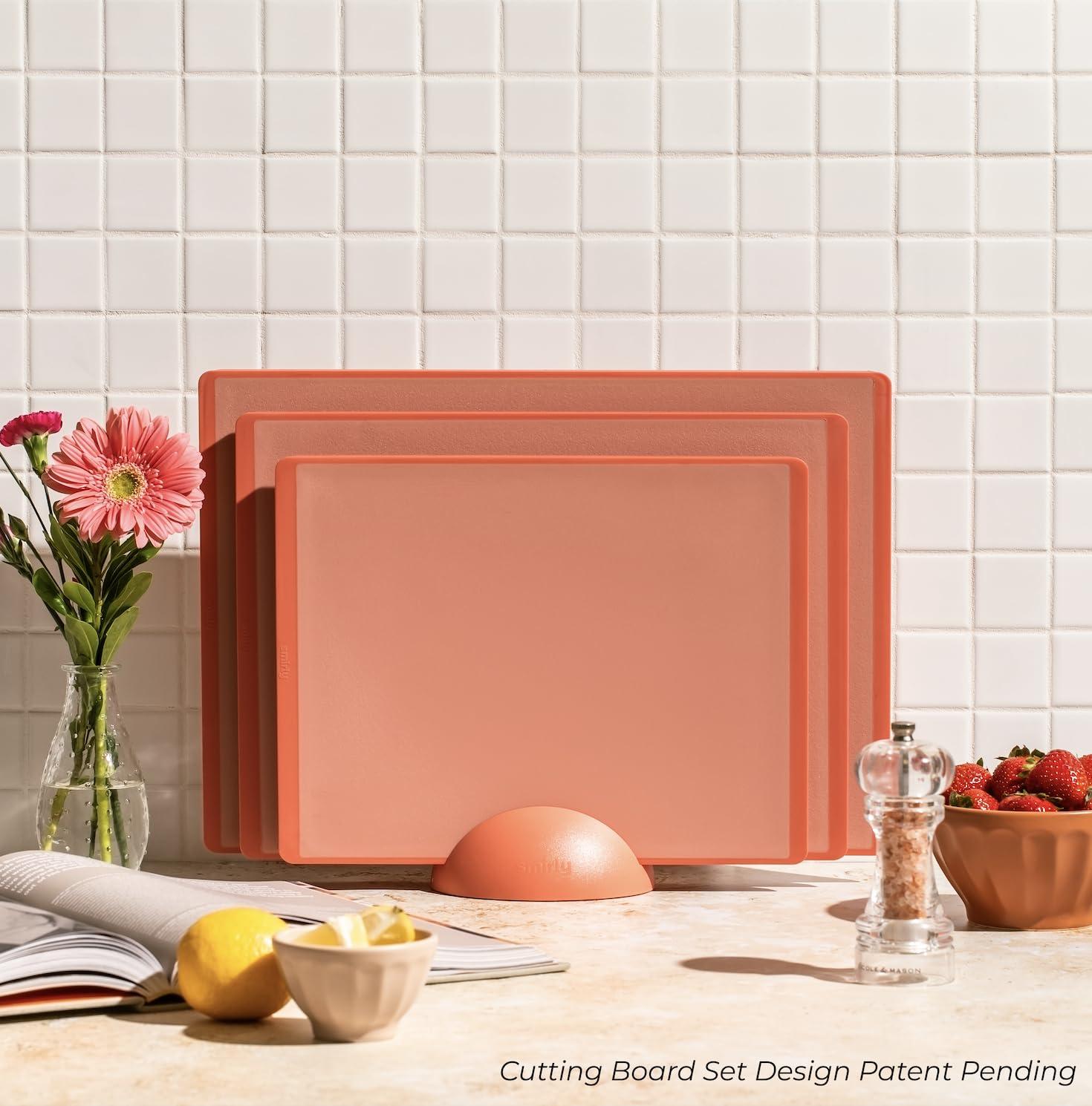 SMIRLY SMIRLY Plastic Cutting Board Set With Holder, Dishwasher Safe Plastic Cutting Boards Set for Kitchen, Cutting Boards for Kitchen - Plastic Chopping Board Set