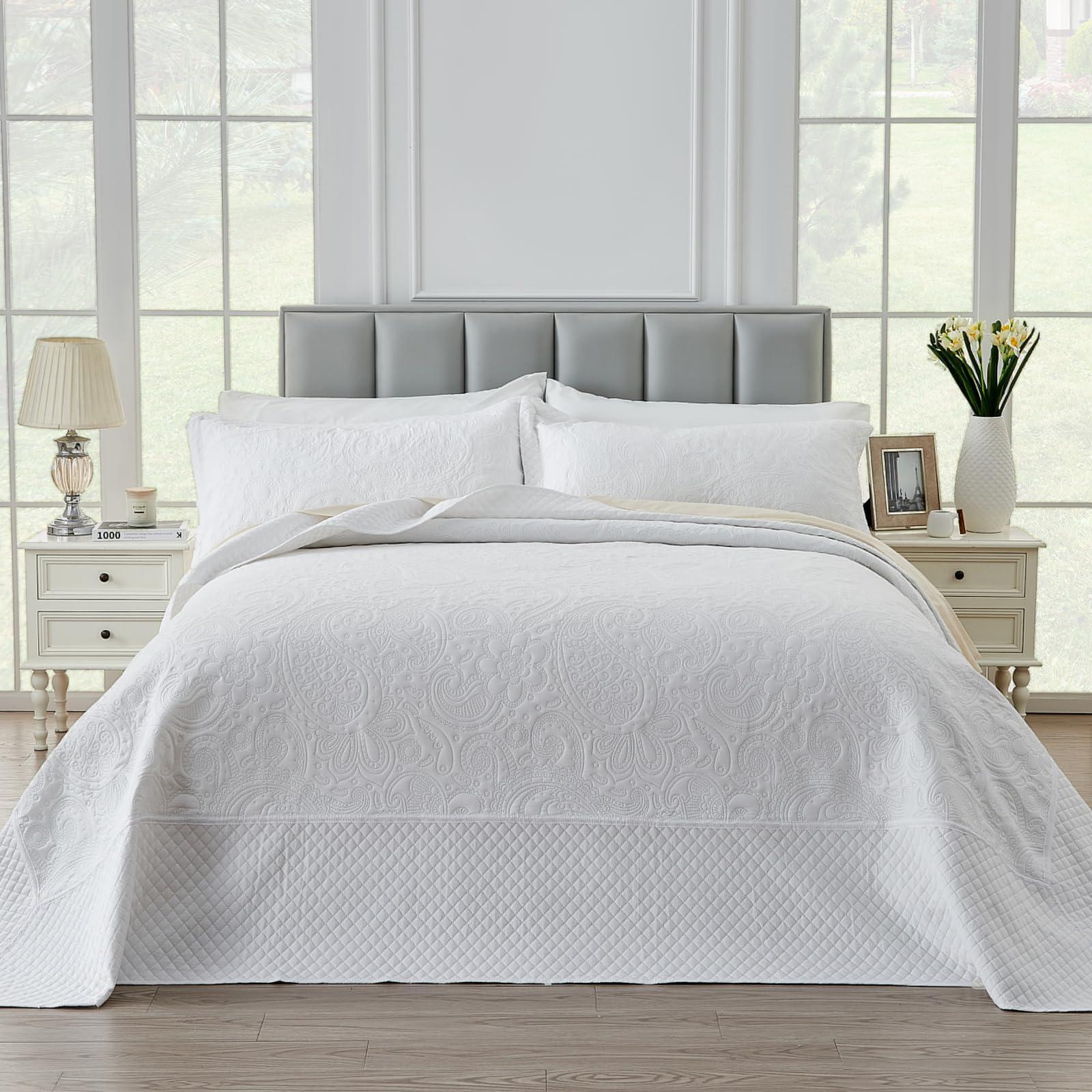SUCHBED SUCHBED California King Bedspread Set Oversized King Bedspreads 128x120 inches Cal King Quilt Bedding Set Extra Wide King Quilt Paisley Quilt White Coverlet Sets with Shams