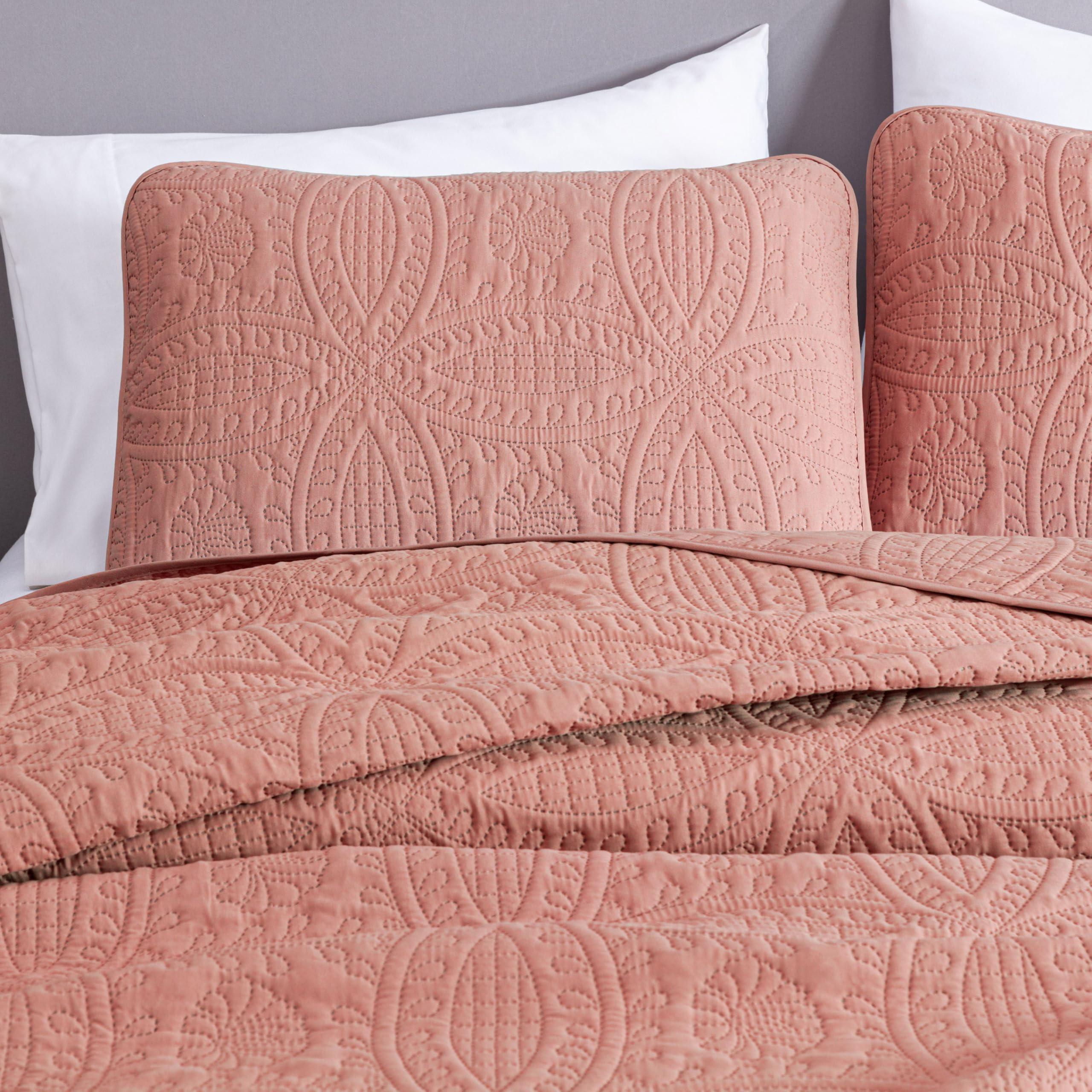 Chezmoi Collection Chezmoi Collection Austin 3-Piece Oversized Bedspread Coverlet Set (King, Salmon)