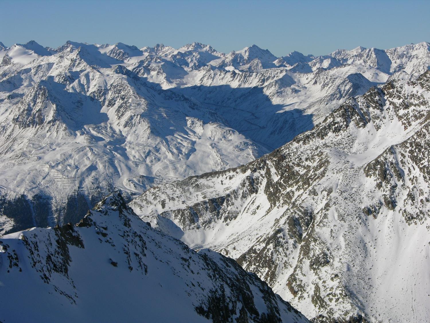 Progress Lighting Progress Lighting Alexa Collection 3-Light Etched Umber Linen with Clear Edge Glass Modern Bath Vanity Light Antique Bronze