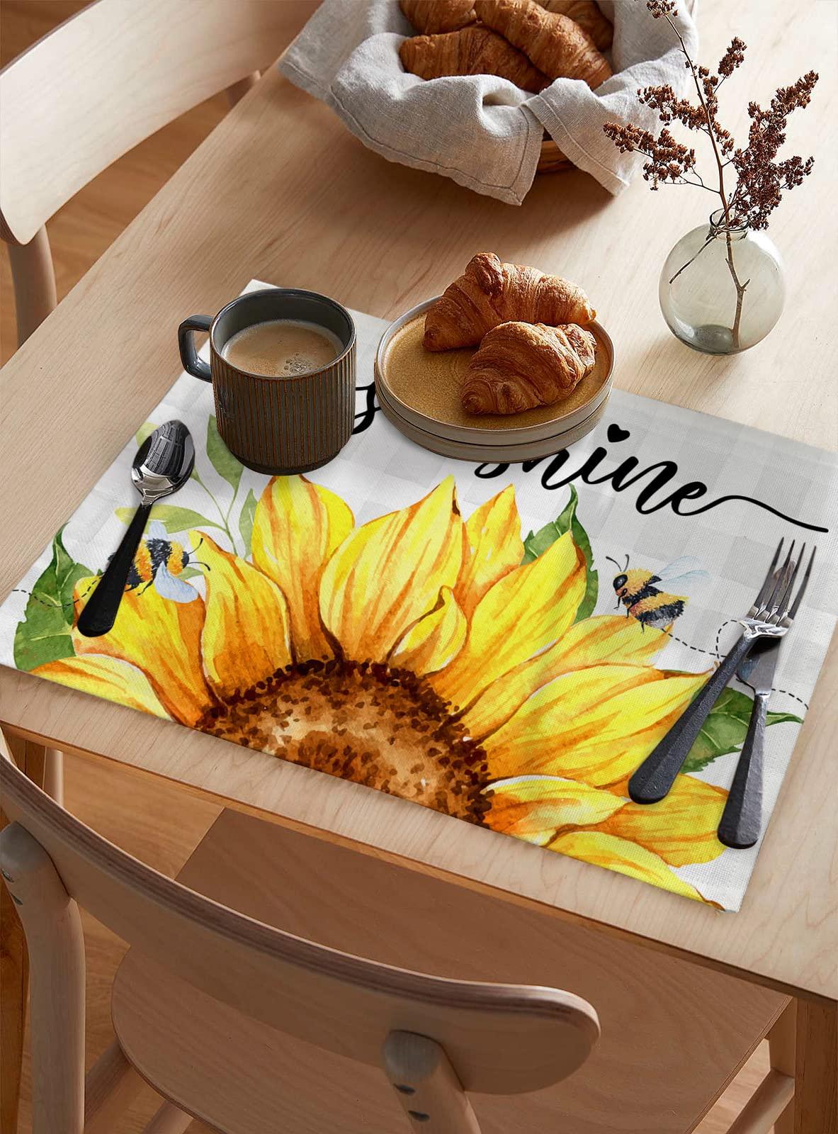 Savannan Placemats, Sunflower Bee Leaves Gray and White Plaid,Reusable Dining Table Placemats Rectangle Heat Resistant Table Mats for Parties,Weddings,Set of 4, 13\"x19\"