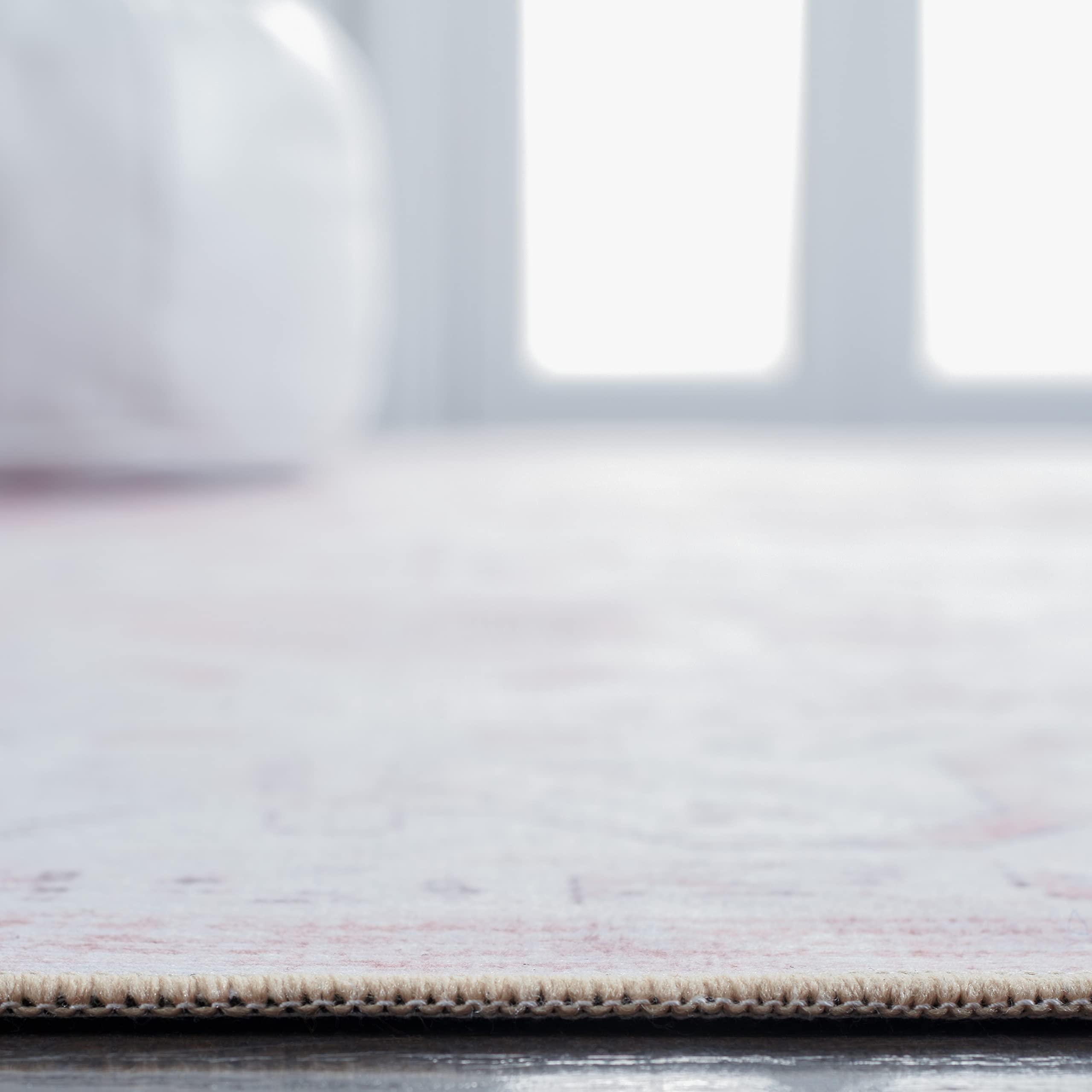 Safavieh SAFAVIEH Tucson Collection Area Rug - 6' Square, Beige & Rust, Persian Design, Non-Shedding Machine Washable & Slip Resistant Ideal for High Traffic Areas in Living Room, Bedroom (TSN129B)