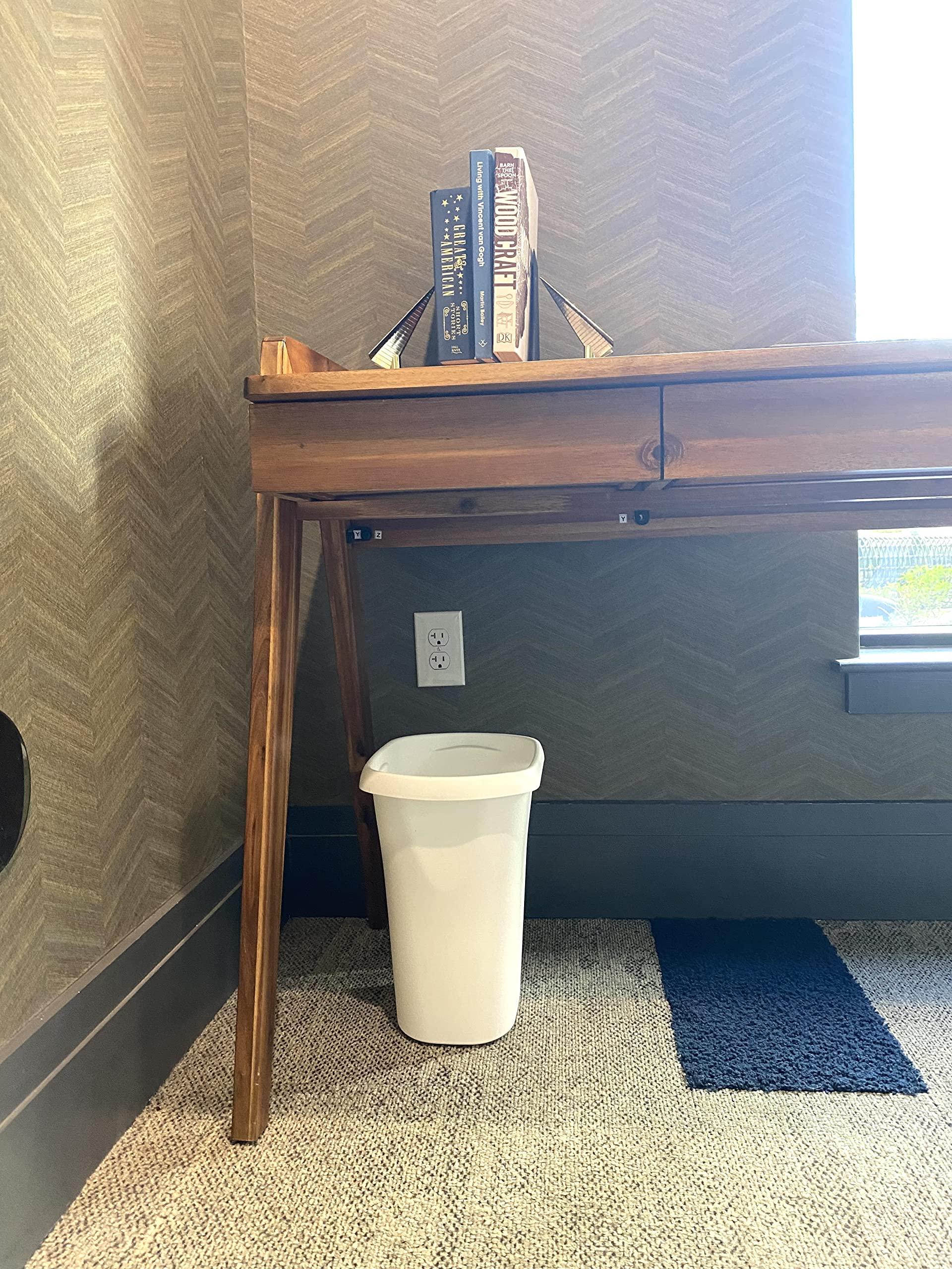 Rubbermaid Rubbermaid Rectangular Open Top Trash Can, 3-Gallon/12-Quart, White, for Under Counter/Kitchen/Office/Bedroom/Bathroom