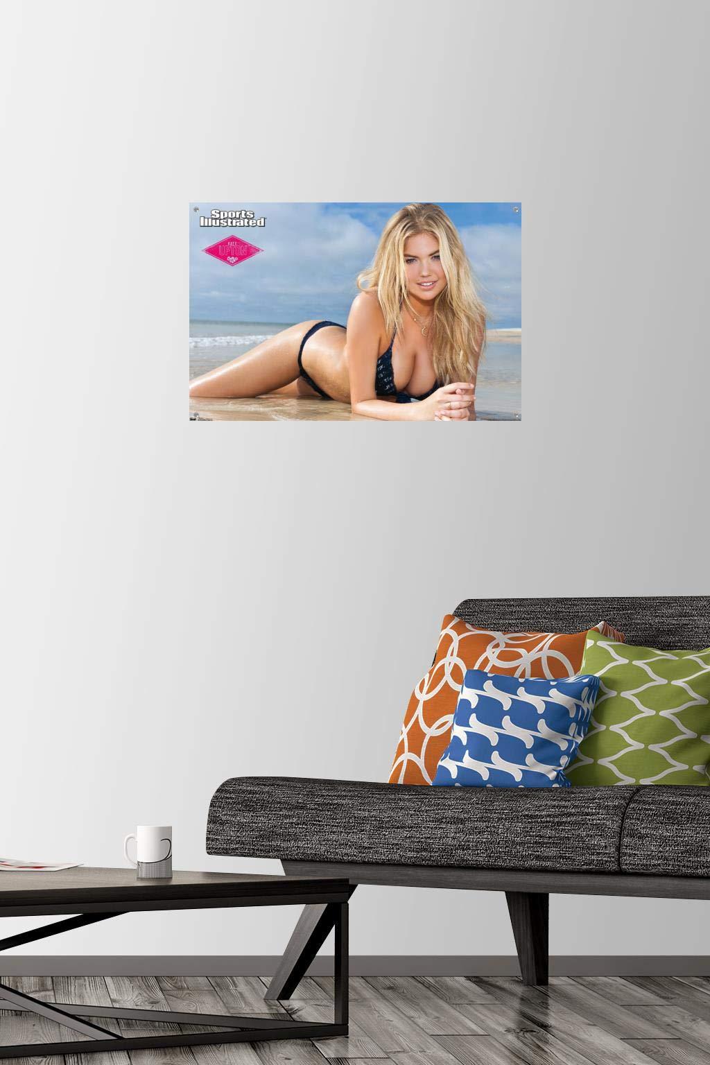 Trends International Trends International Sports Illustrated: Swimsuit Edition - Kate Upton 12 Wall Poster, 14.72\" x 22.37\", Premium Poster & Push Pin Bundle