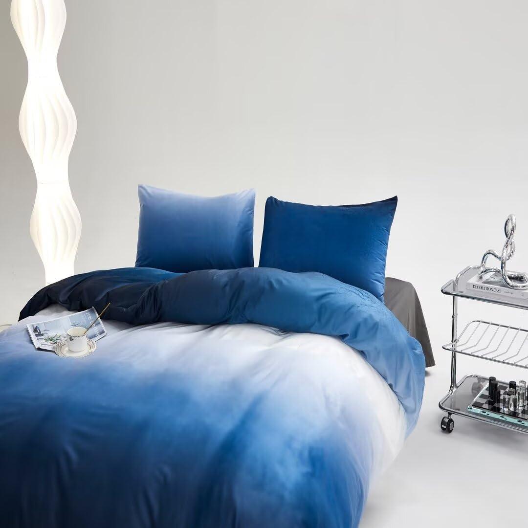 CLOTHKNOW CLOTHKNOW Blue White Velvet Duvet Cover Set Queen 3Pcs Dark Blue Fluffy Bedding Sets Blue White Bedding Duvet Cover Sets Soft Flannel Bedding Queen Size Sets Blue Bedding Sets