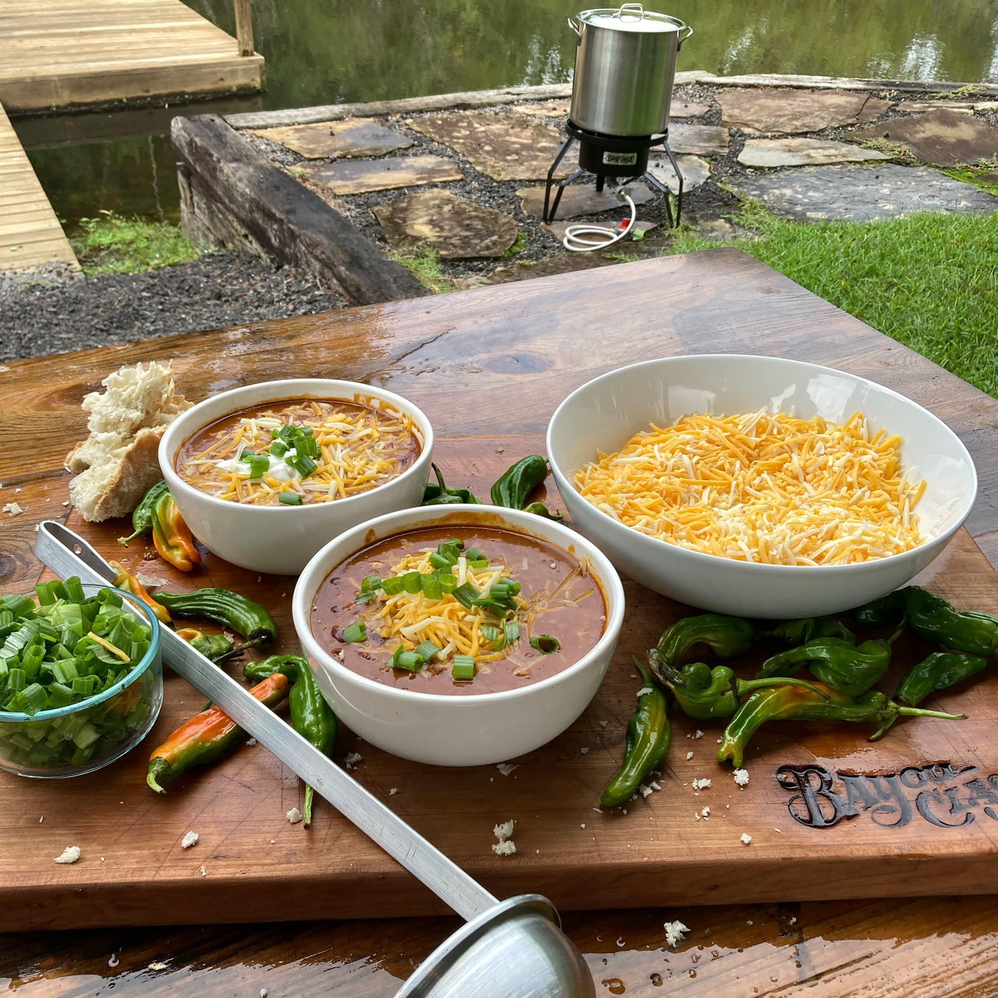 Bayou Classic Bayou Classic 1440 40-qt Stainless Stockpot Features Heavy Duty Welded Handles for Secure Handling Domed Lid Perfect For Large Batch Cooking of Soups Stews Chili and Gumbo