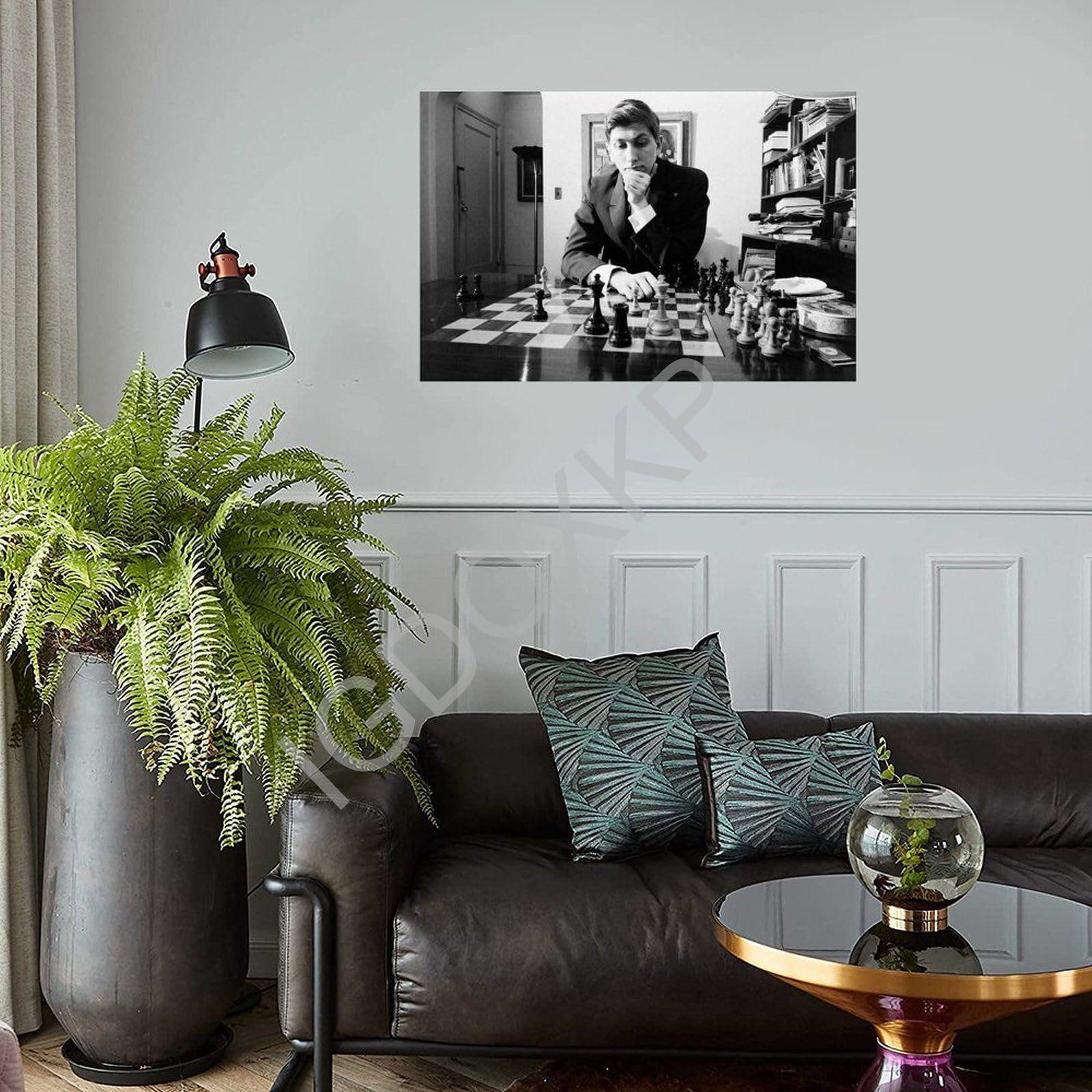 EKEGUY EKEGUY Retro Poster Bobby Fischer Poster Famous Chess Grandmaster Player Black And White Portrait Art Poste Canvas Poster Bedroom Decor Office Room Decor Gift Unframe-style 12x08inch(30x20cm)