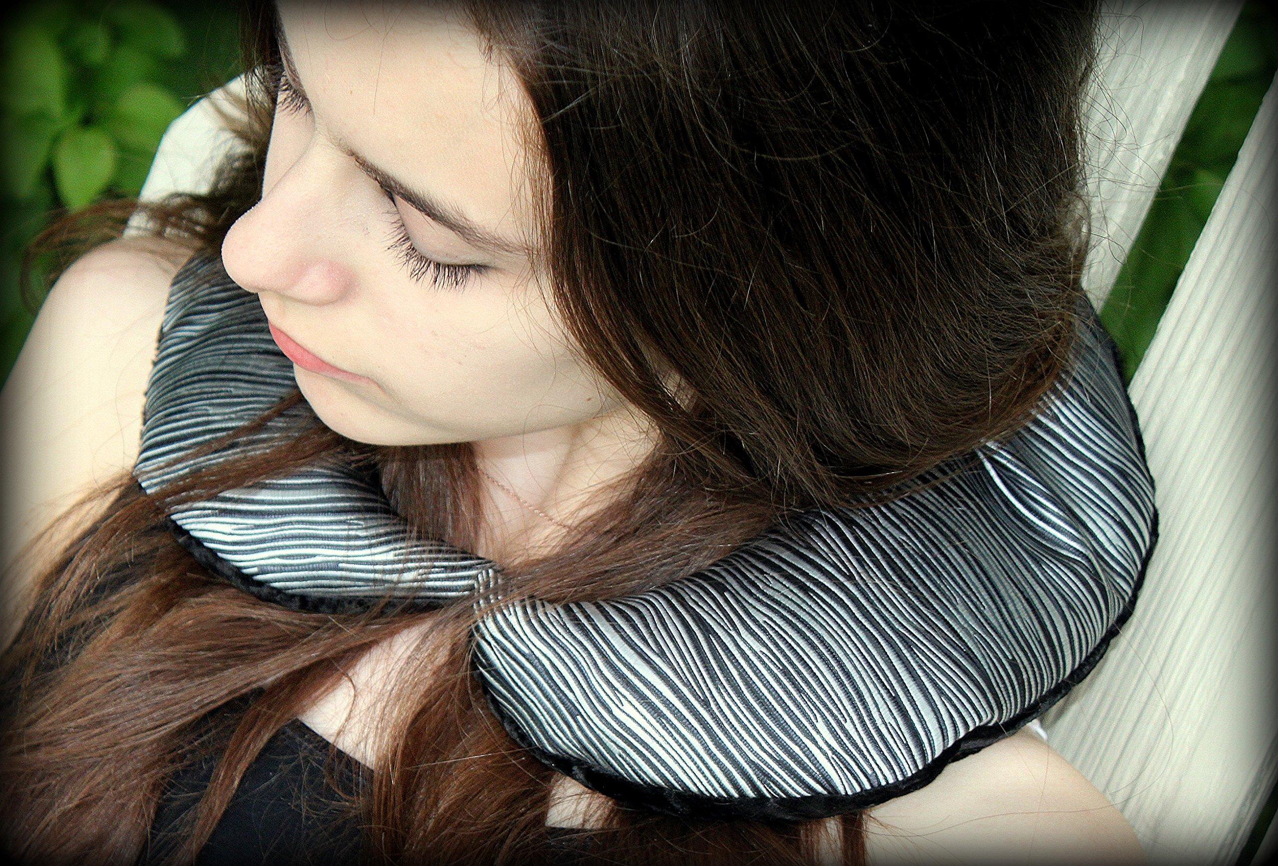 Candi Andi Astral Harmony Neck Wrap | Luxurious Handcrafted Satin and Velvet | Weighted Flaxseed & Optional Lavender | Black Magic - TMW-BM