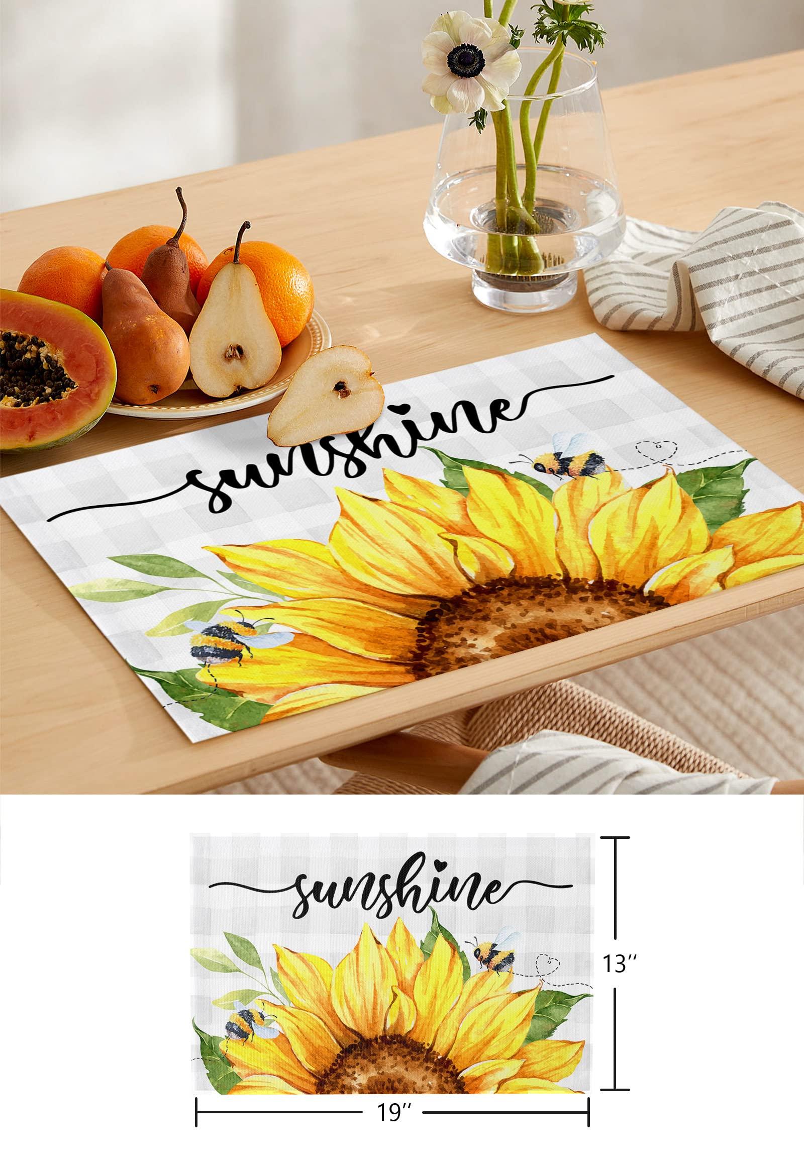 Savannan Placemats, Sunflower Bee Leaves Gray and White Plaid,Reusable Dining Table Placemats Rectangle Heat Resistant Table Mats for Parties,Weddings,Set of 4, 13\"x19\"