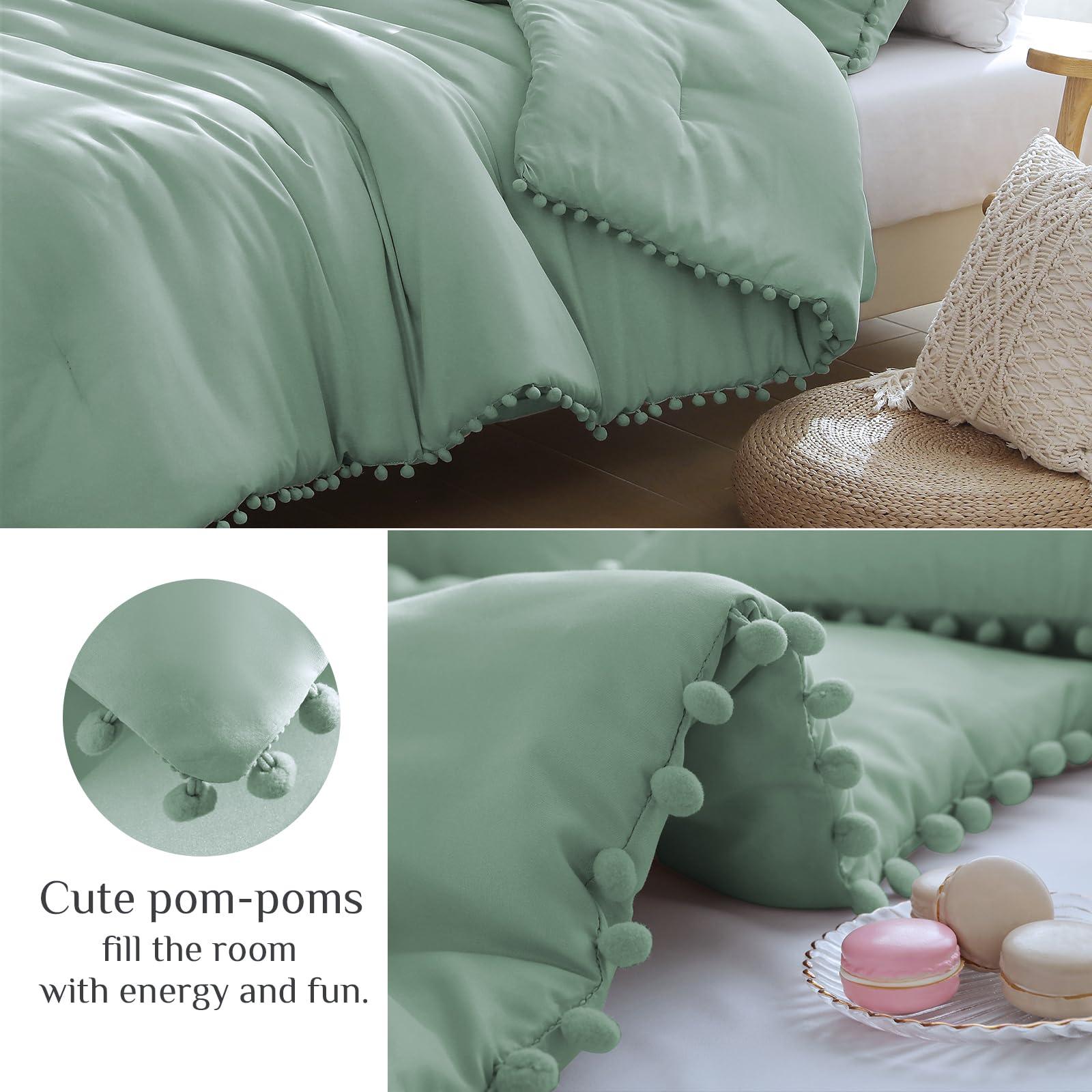 SLEEP ZONE SLEEP ZONE Grey Queen Waterproof Mattress Pad, Premium Soft Embossed Mattress Topper, Quilted Fitted Mattress Protector Cover with Elastic Deep Pocket (Grey, Queen)