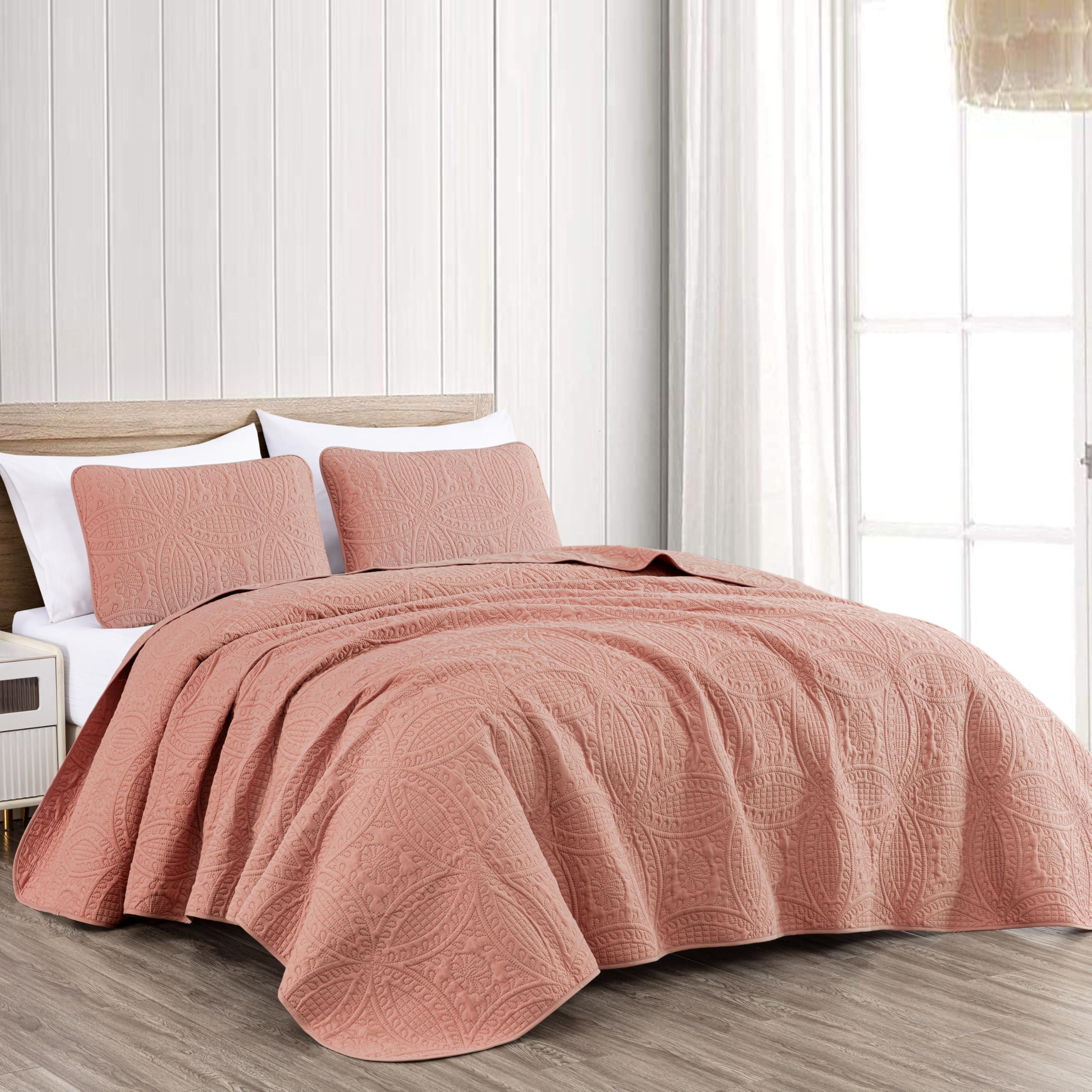 Chezmoi Collection Chezmoi Collection Austin 3-Piece Oversized Bedspread Coverlet Set (King, Salmon)