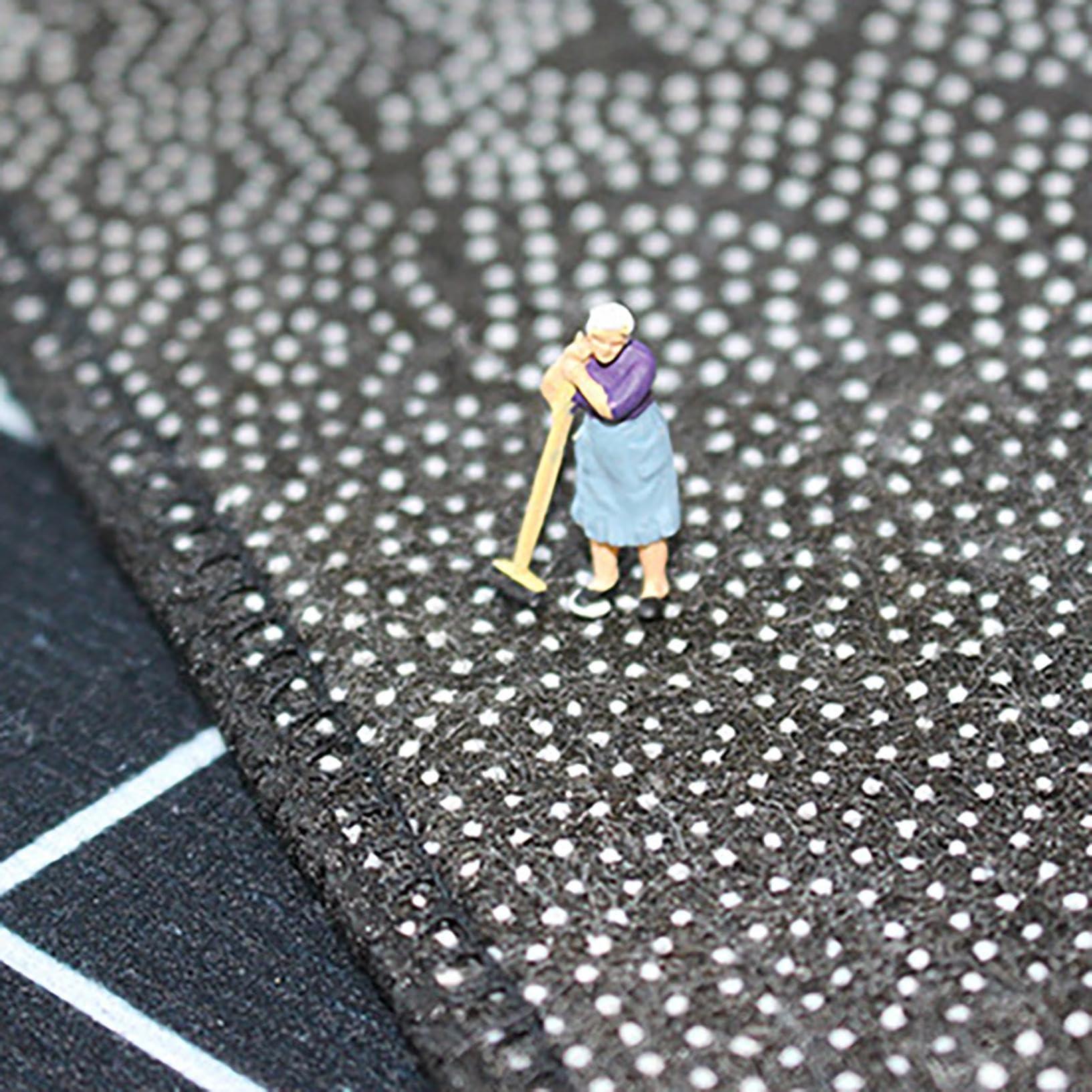 ZeawIEsvbyt Soccer Area Rug, Football Field Carpet Non-Slip Floor Mat Football Stadium Green Grass Painted Line Playmat Runner Rug for Living Room Bedroom (1PC Rug)