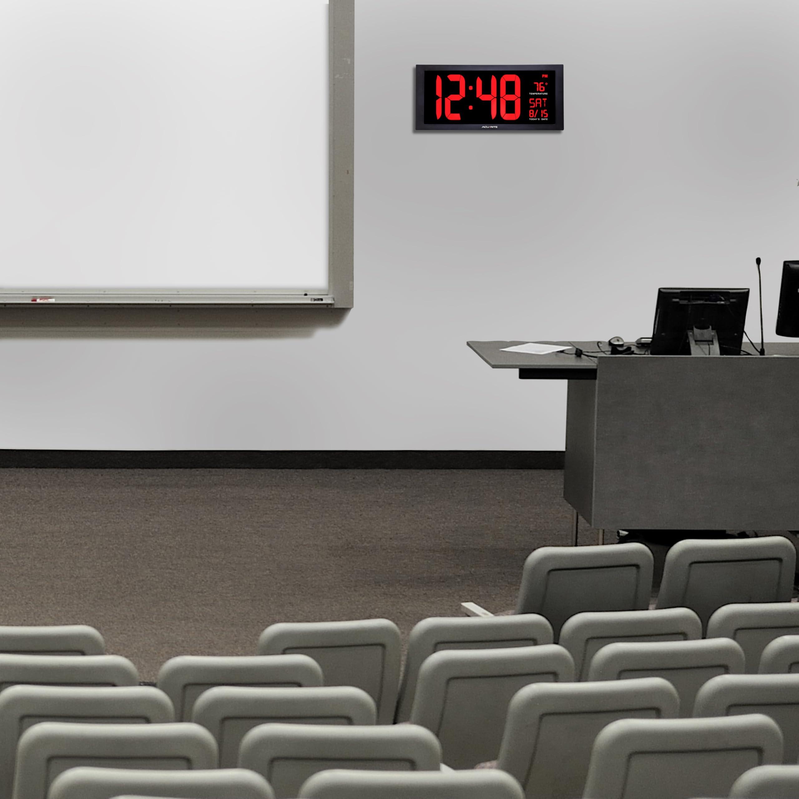 AcuRite AcuRite 75100C 18-Inch Large Led Clock with Indoor Temperature