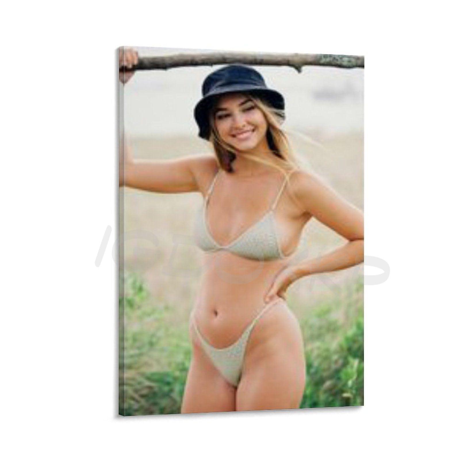 SUKWA SUKWA Sexy Posters Madelyn Cline Swimsuit Poster 1 Canvas Poster Wall Art Decor Print Picture Paintings for Living Room Bedroom Decoration Frame-style 16x24inch(40x60cm)