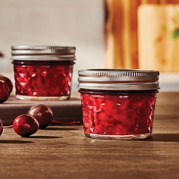 Ball Ball Mason 4oz Quilted Jelly Jars with Lids and Bands, Set of 12