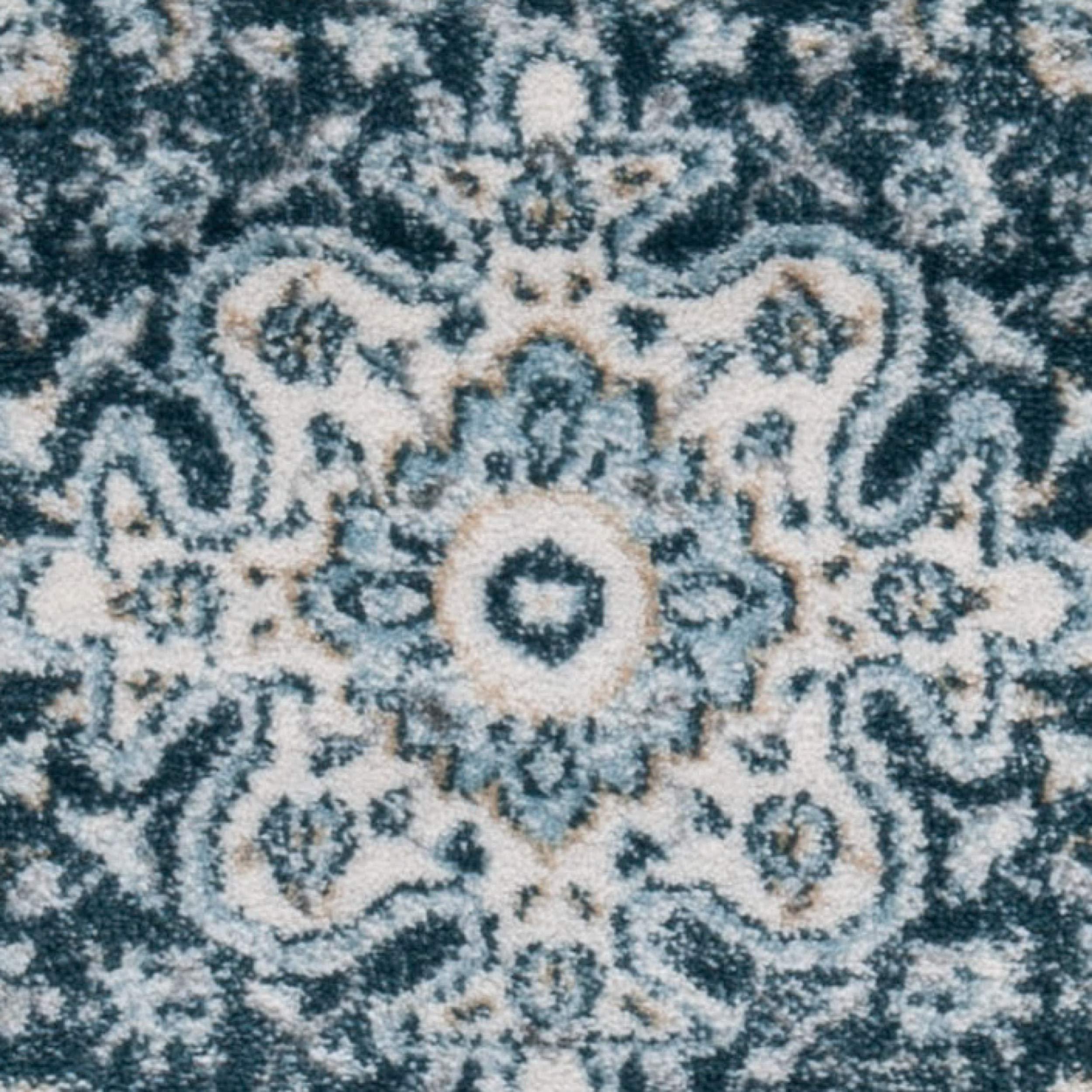 Safavieh SAFAVIEH Isabella Collection Area Rug - 8' x 10', Cream & Light Blue, Oriental Design, Non-Shedding & Easy Care, Ideal for High Traffic Areas in Living Room, Bedroom (ISA915M)
