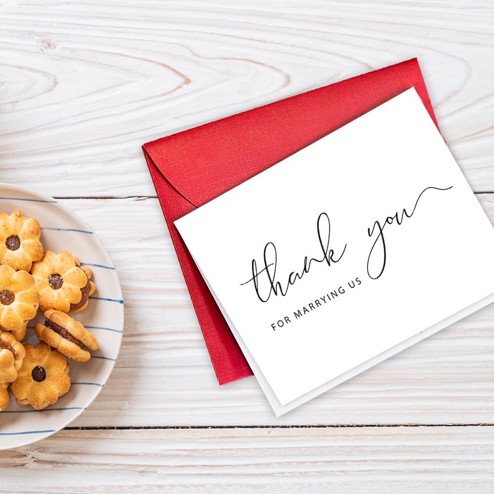 YAANUNULU YAANUNULU Wedding Gifts for Officiant, Wedding Officiant Wine Bag for Wedding Day, Best Officiant Ever, Pairs Well With Wedding Officiant, Drawstring Burlap Wine Bag, 1 Wine Bag with 1 Thankful Card